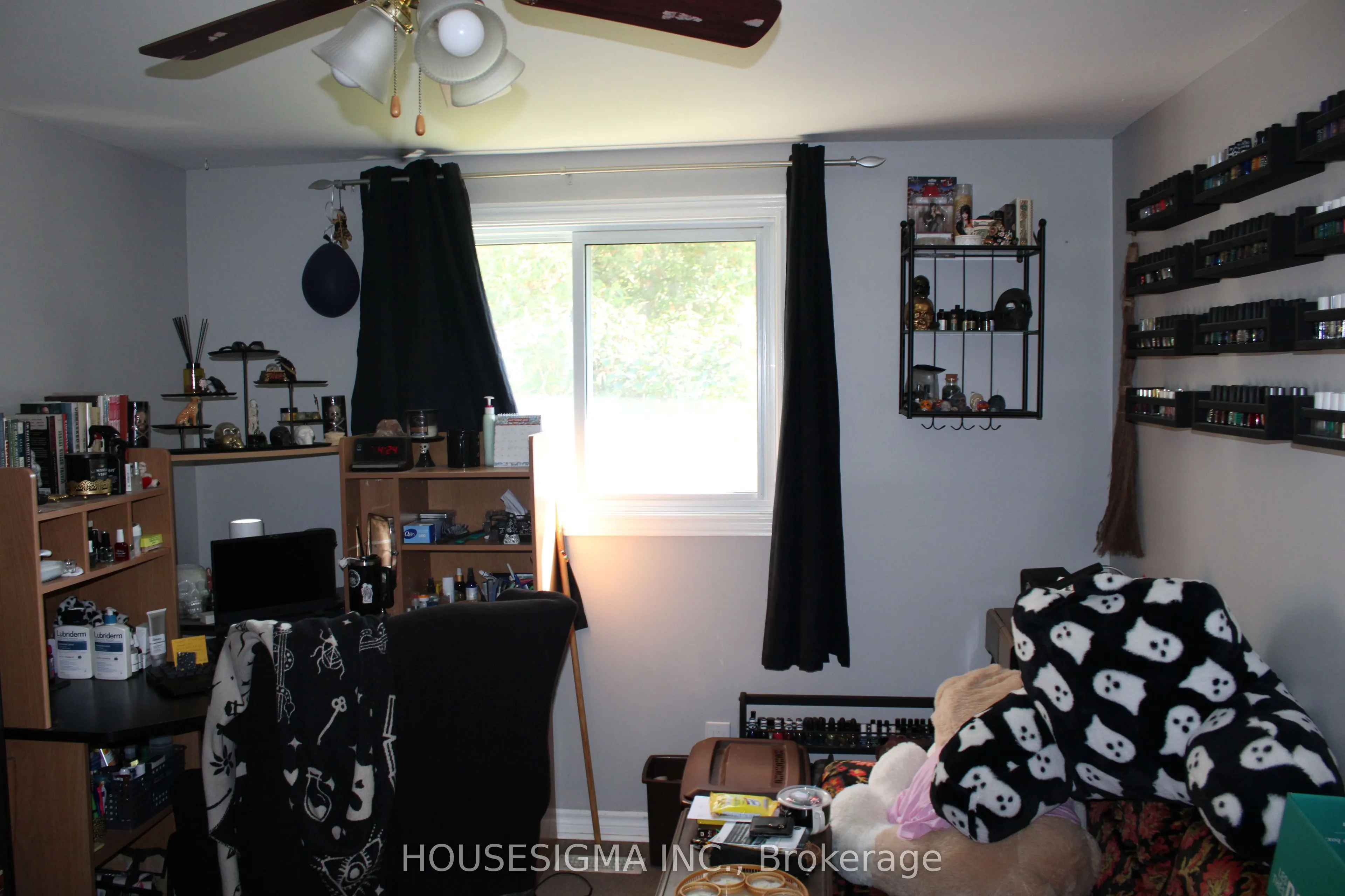 430 Harcourt Drive