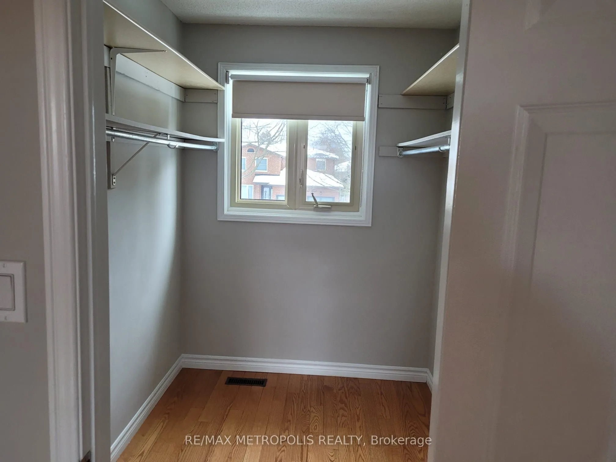 83 Windrush Trail