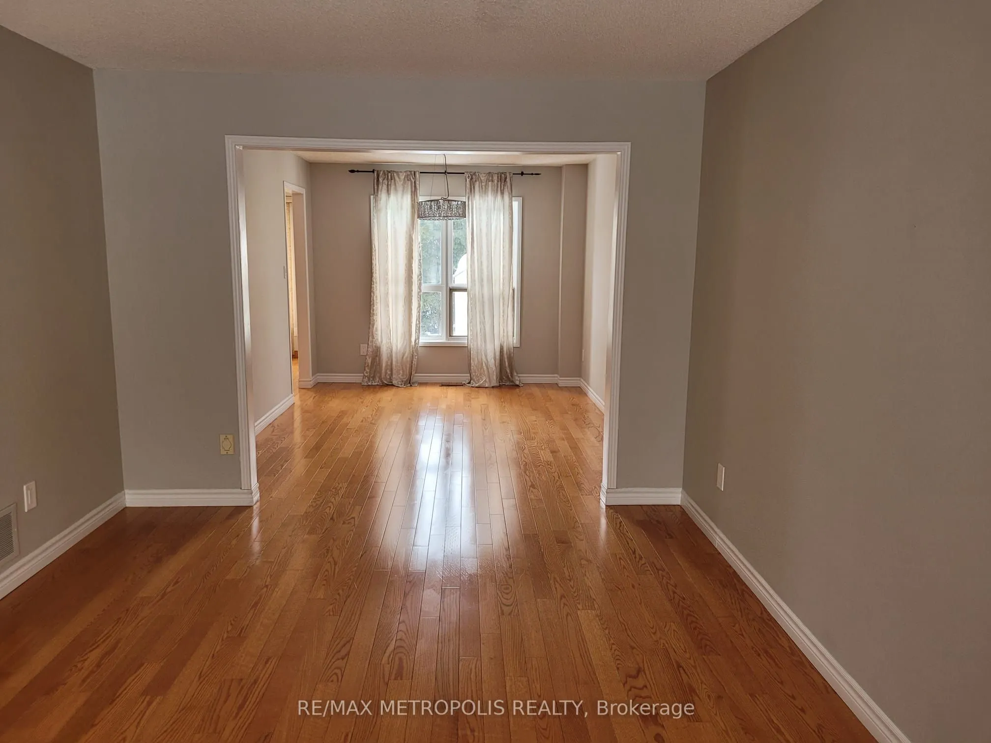 83 Windrush Trail