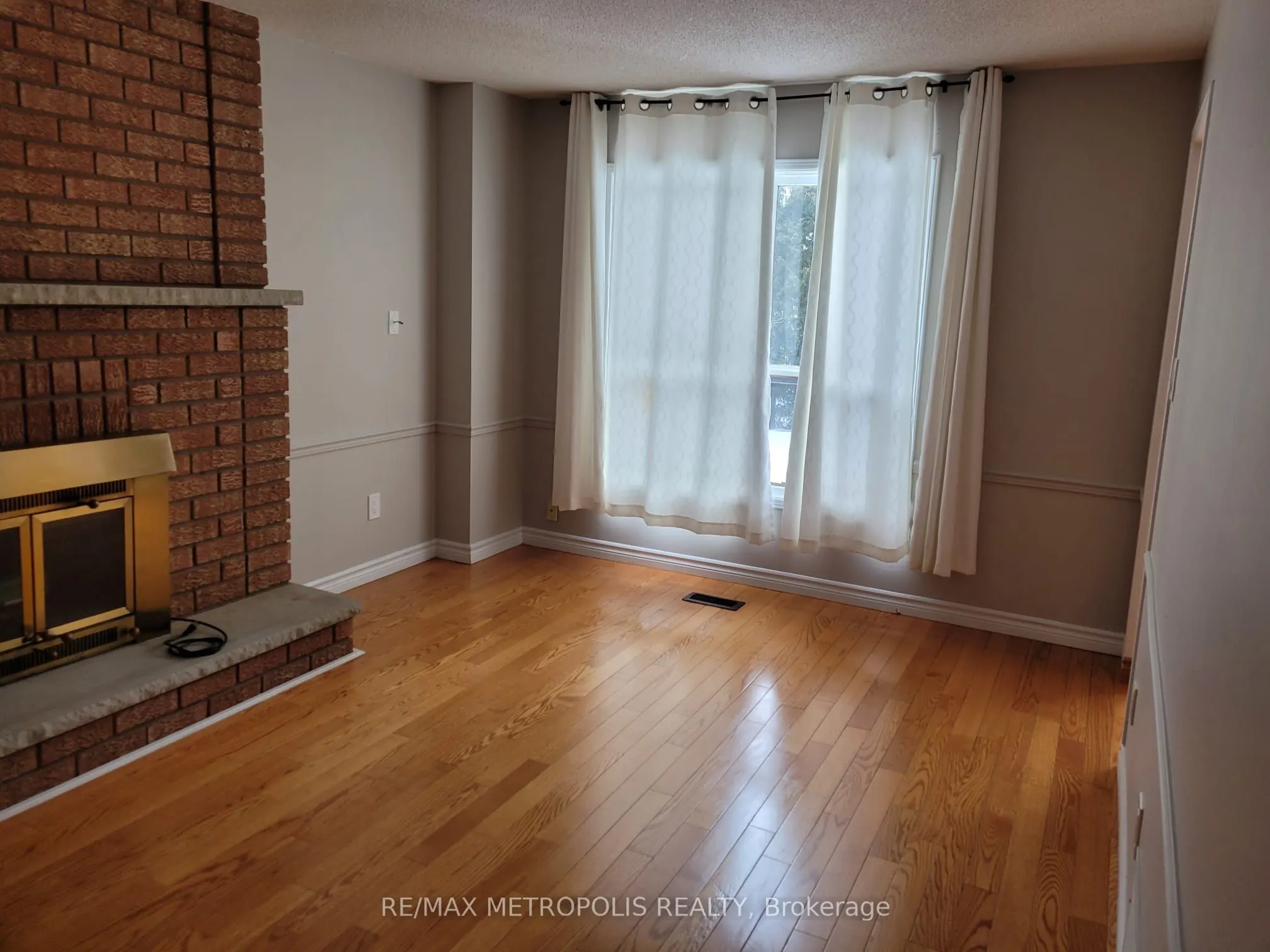 83 Windrush Trail