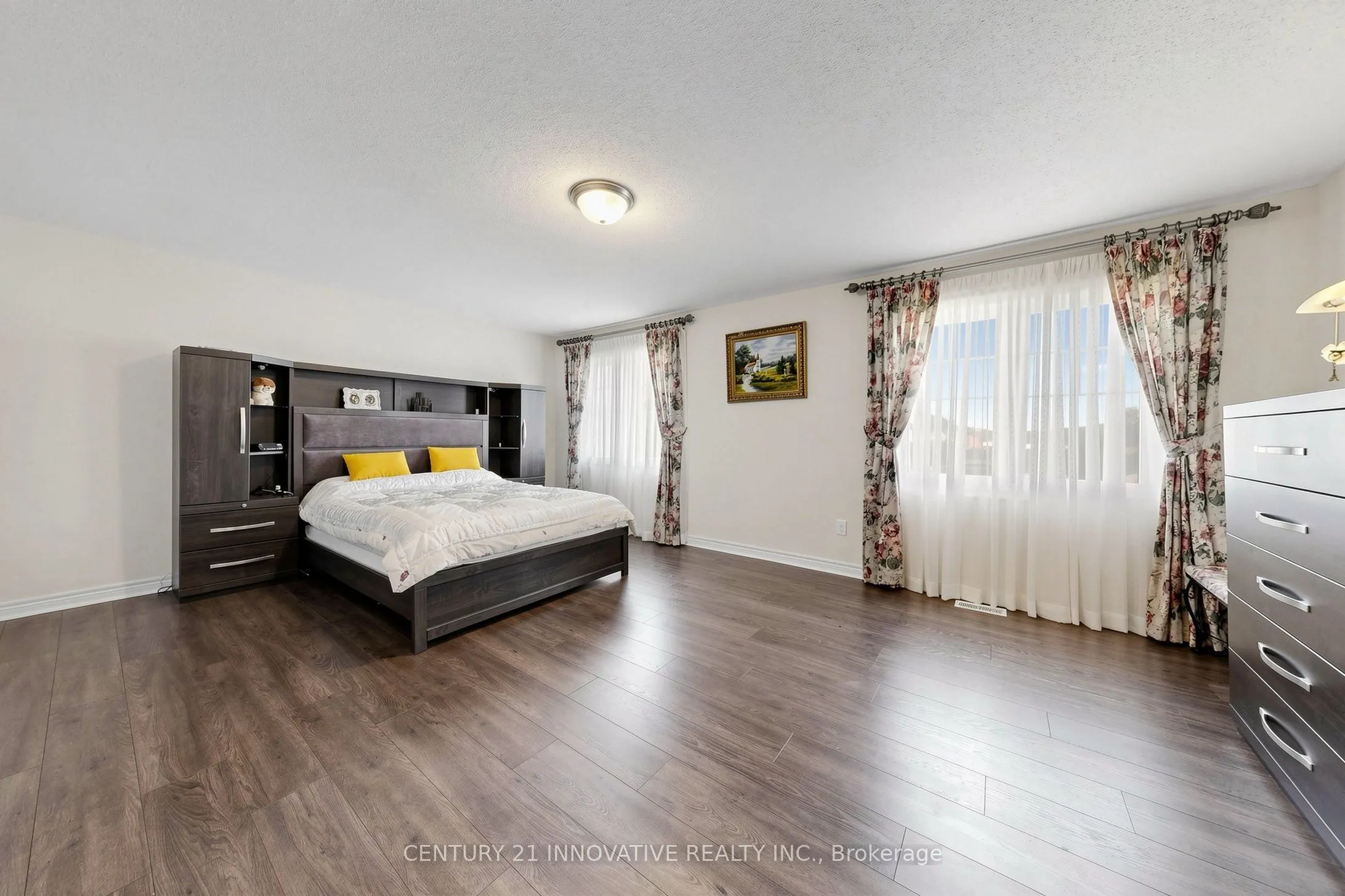 55 Sharplin Drive