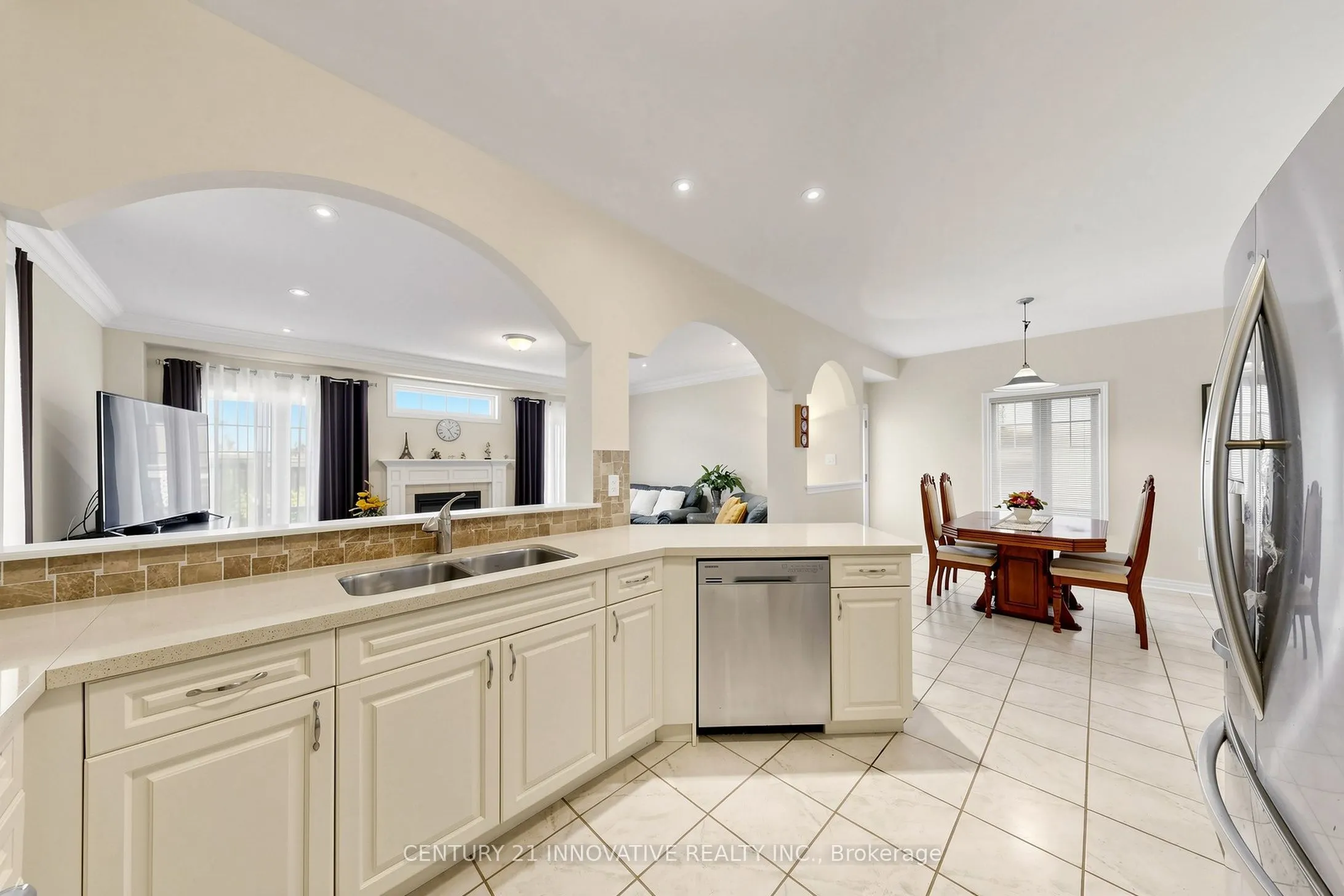 55 Sharplin Drive