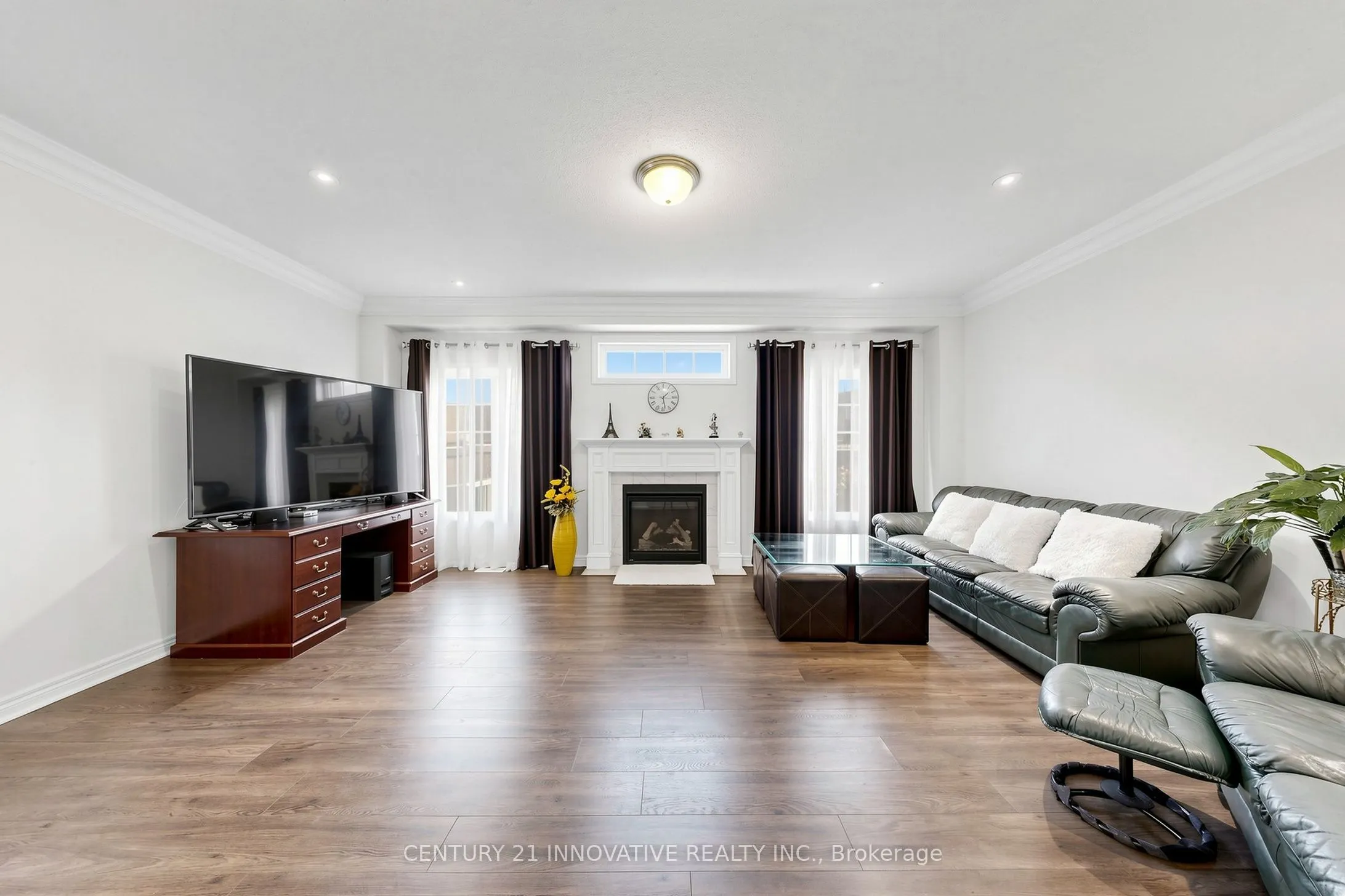 55 Sharplin Drive