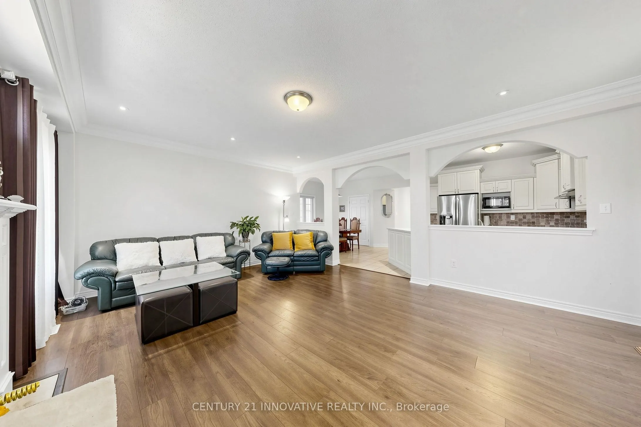 55 Sharplin Drive