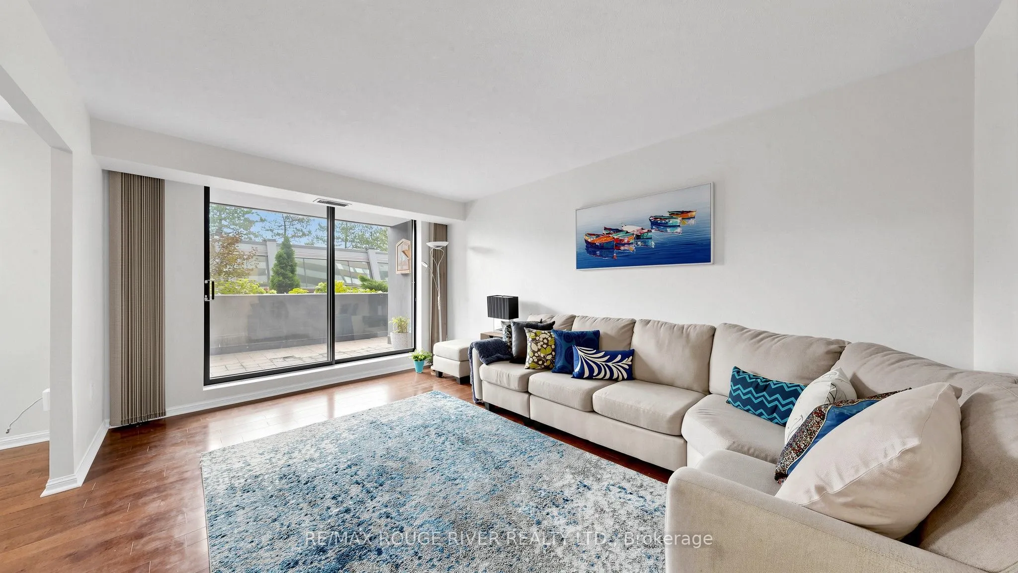 757 Victoria Park Avenue #206