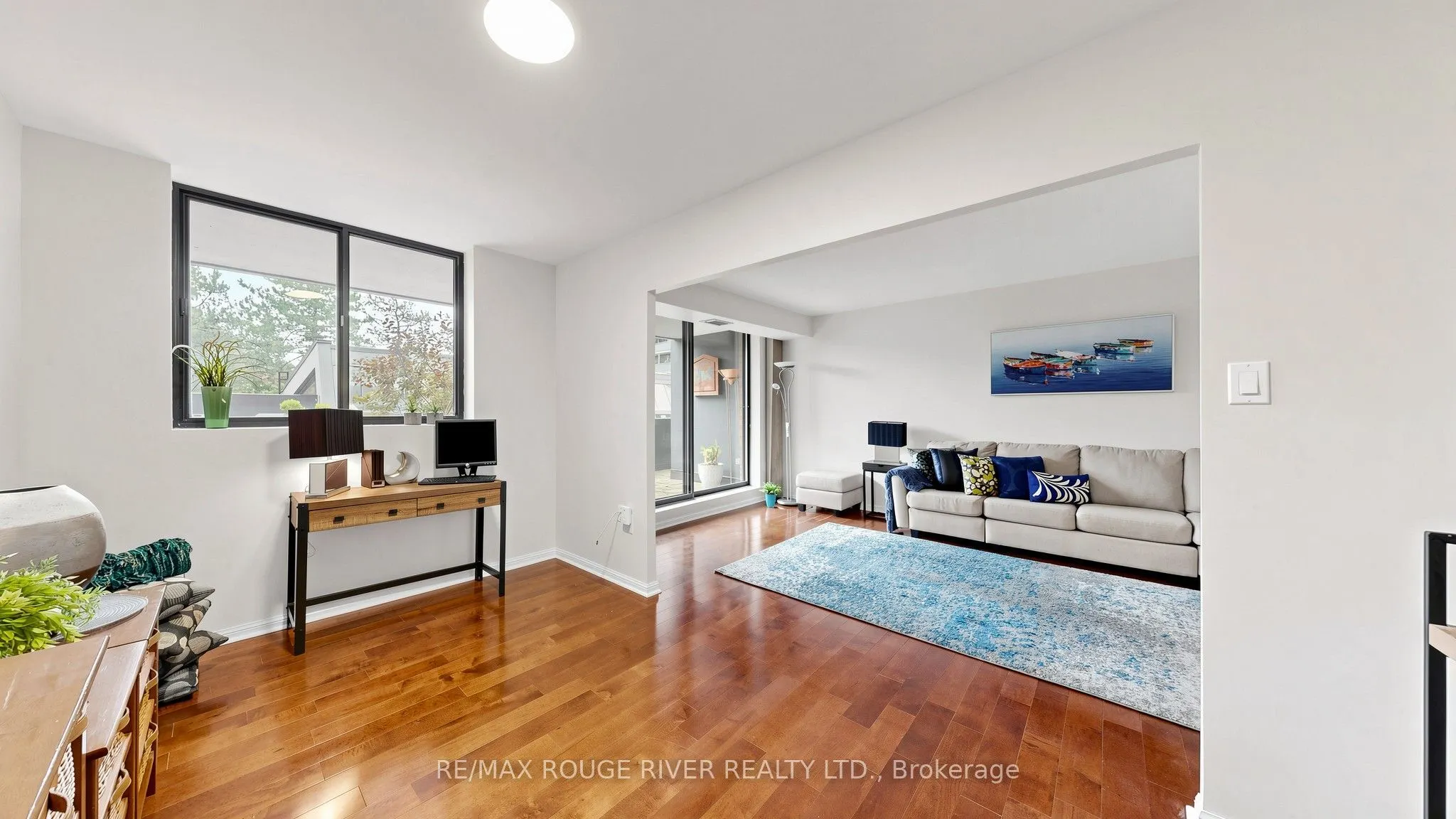 757 Victoria Park Avenue #206