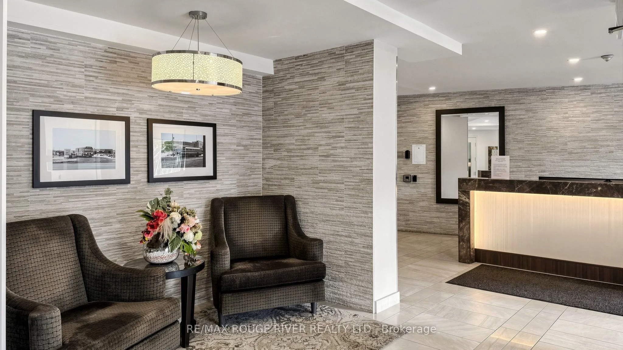 757 Victoria Park Avenue #206