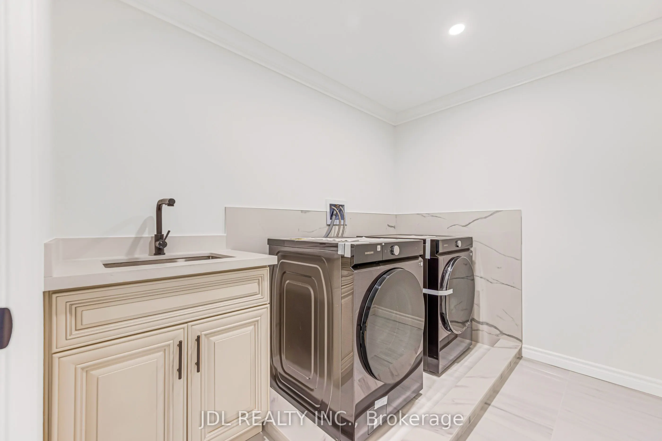 536 Fralicks Beach Road