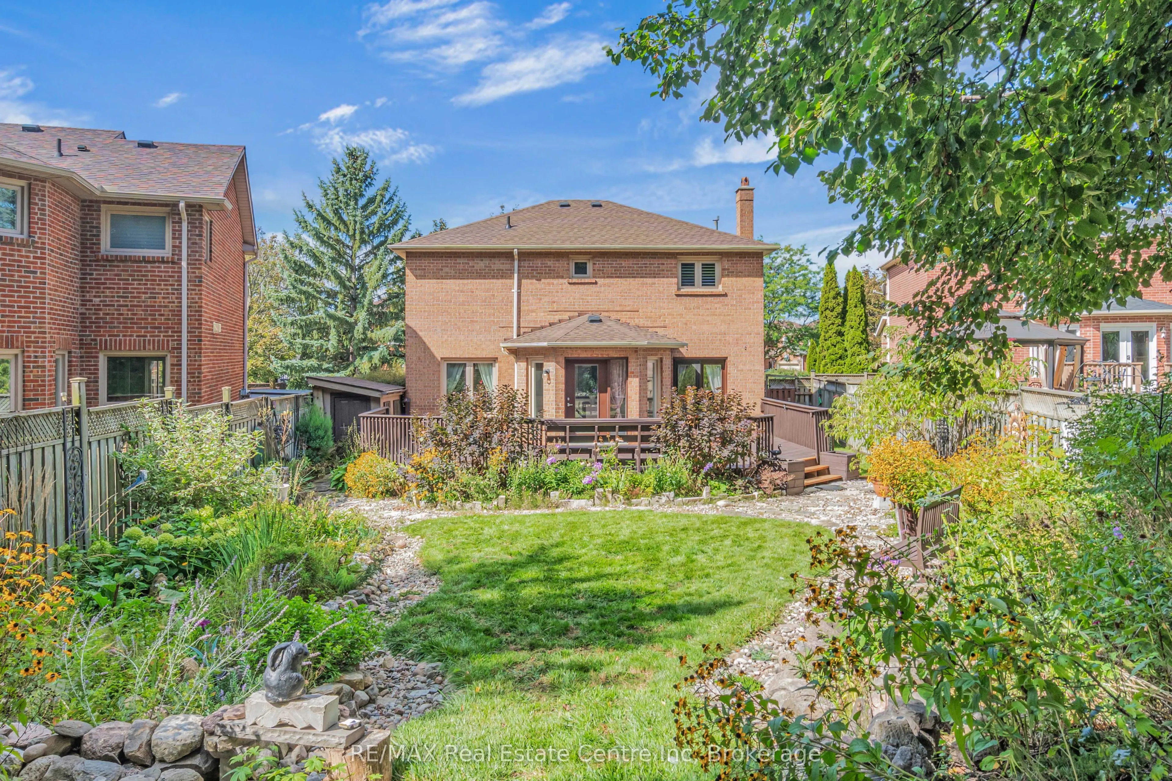 53 Meekings Drive