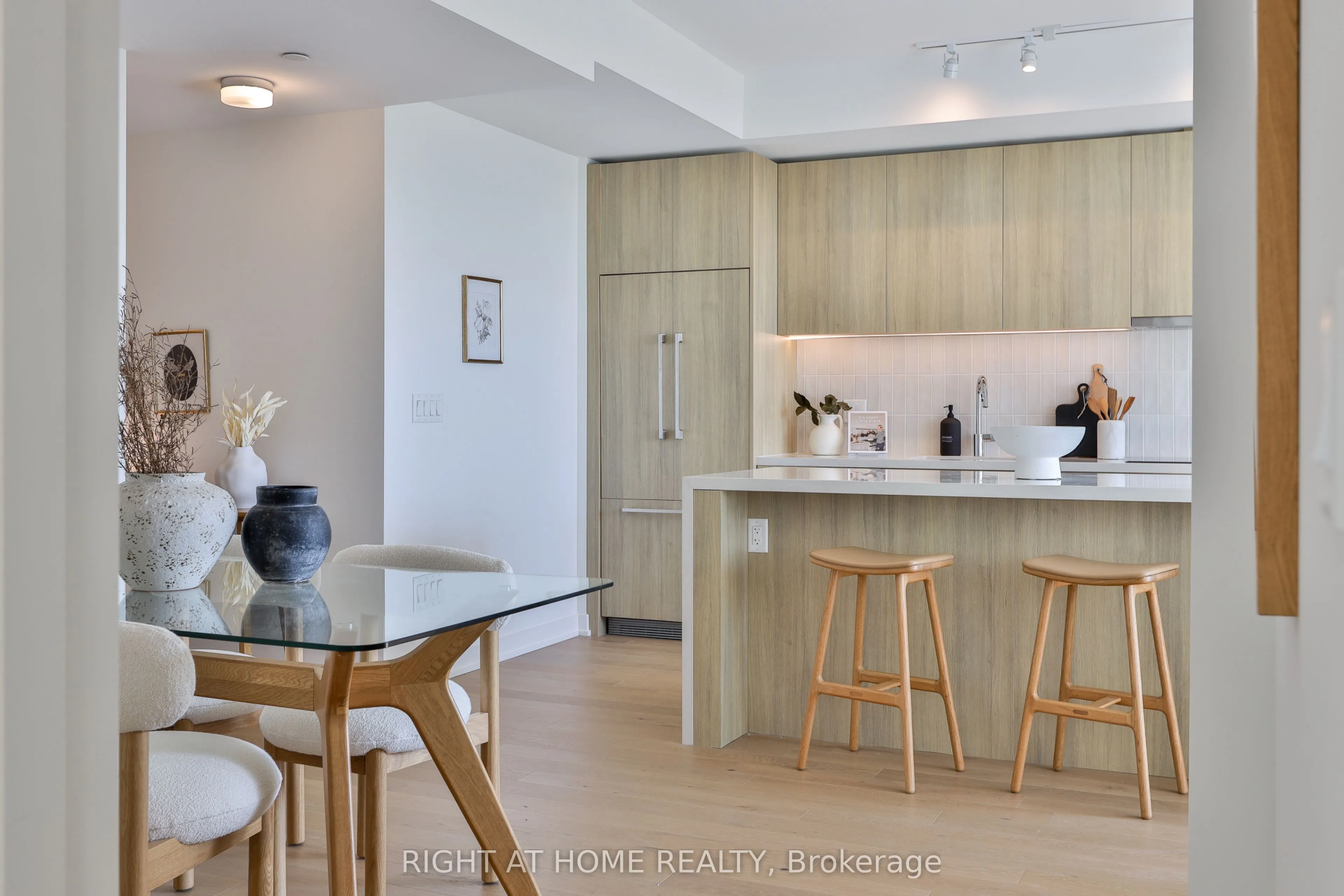 1161 Kingston Road #508