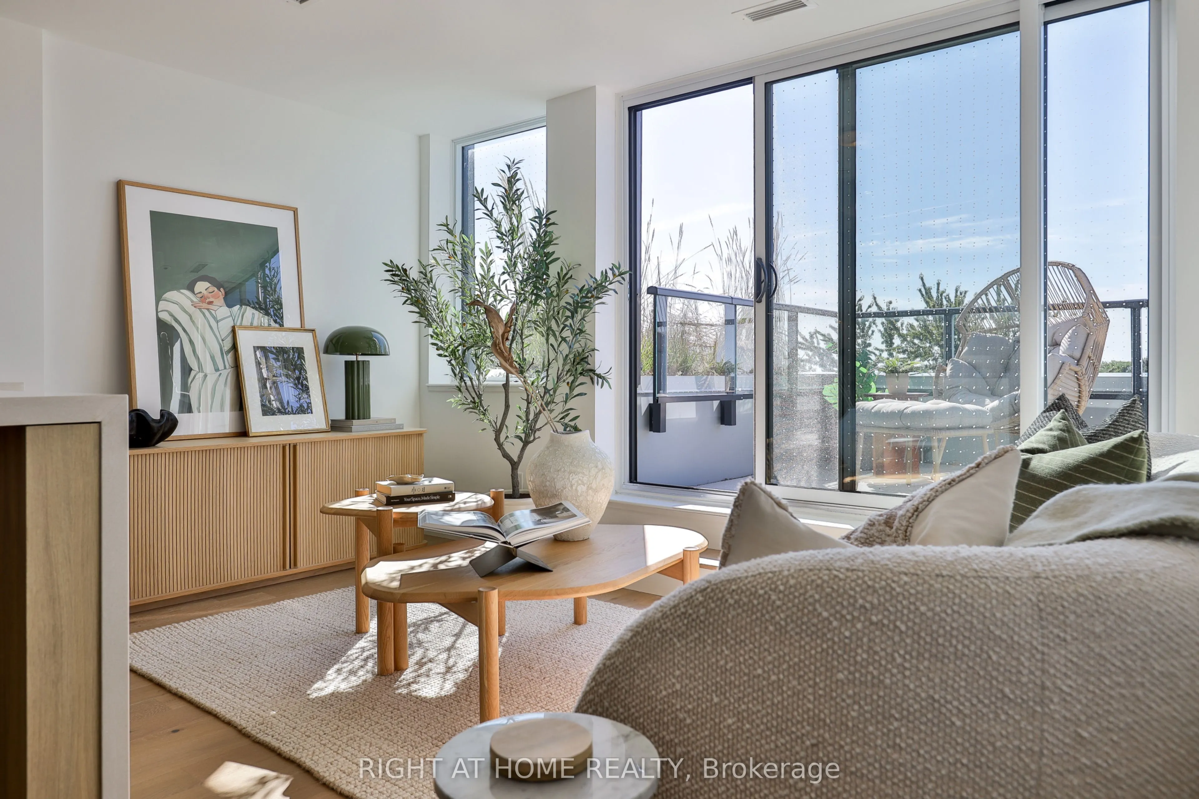 1161 Kingston Road #508