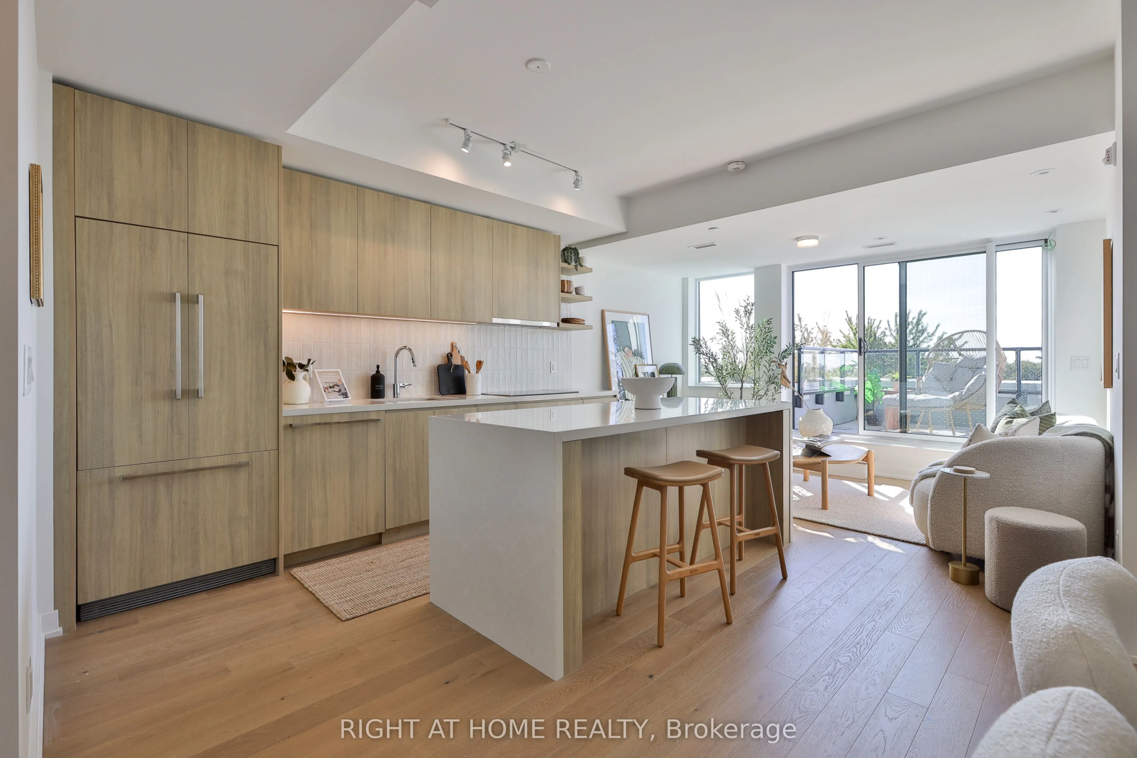 1161 Kingston Road #508