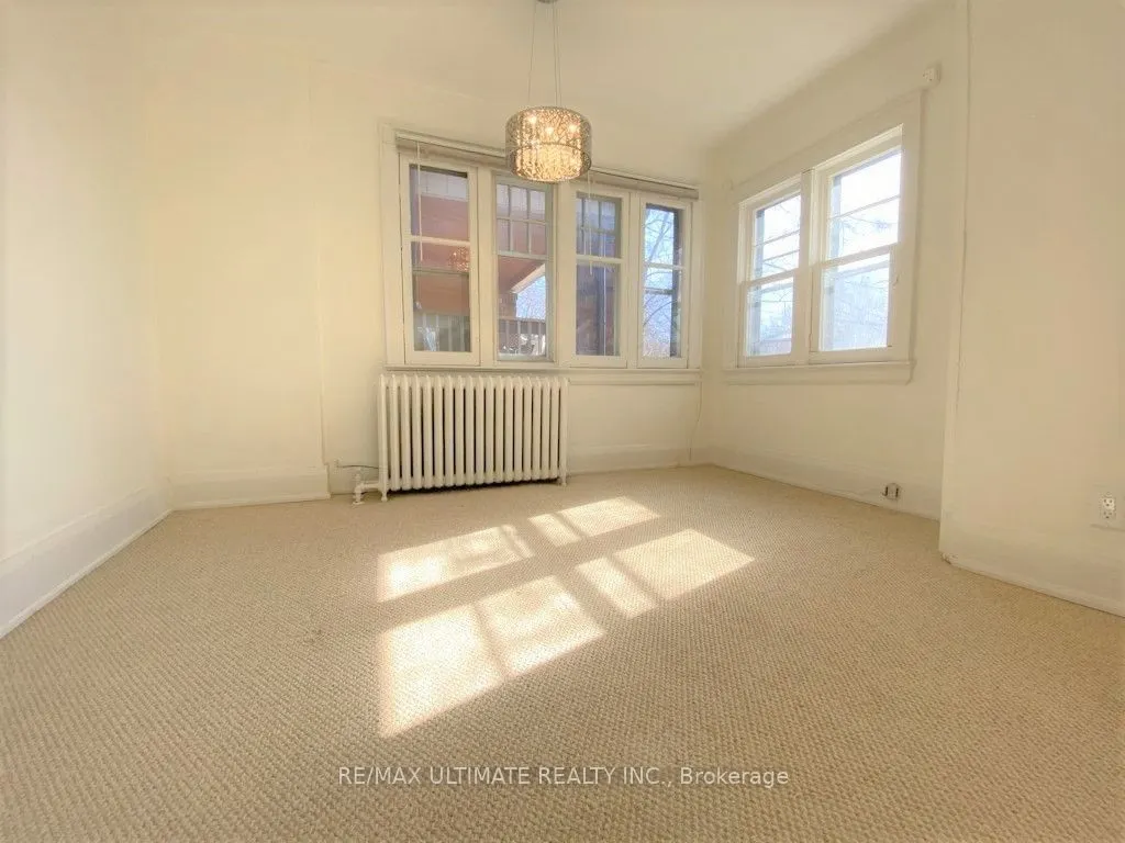 533 Kingston Road