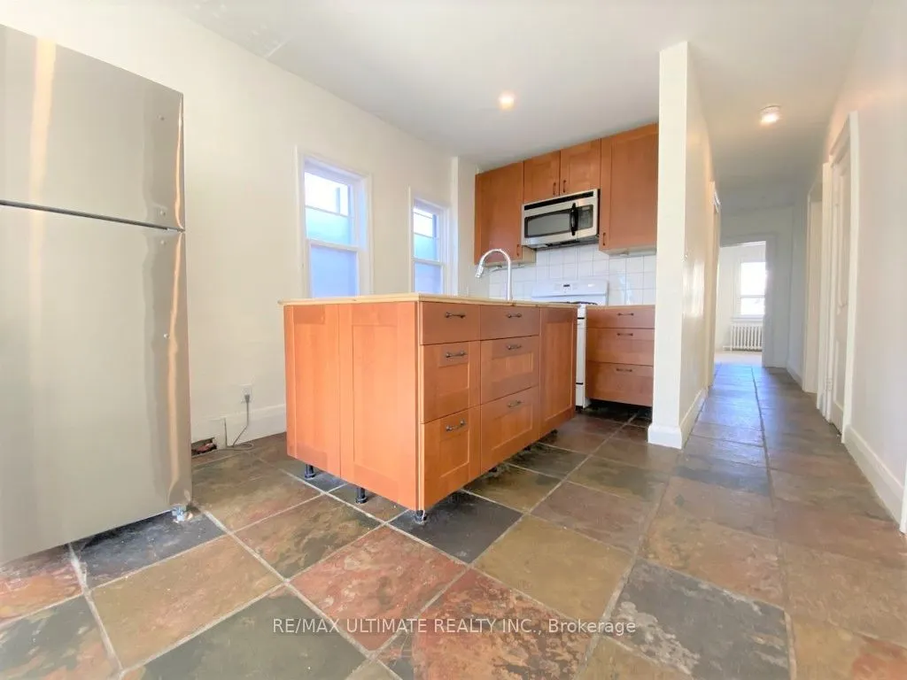 533 Kingston Road