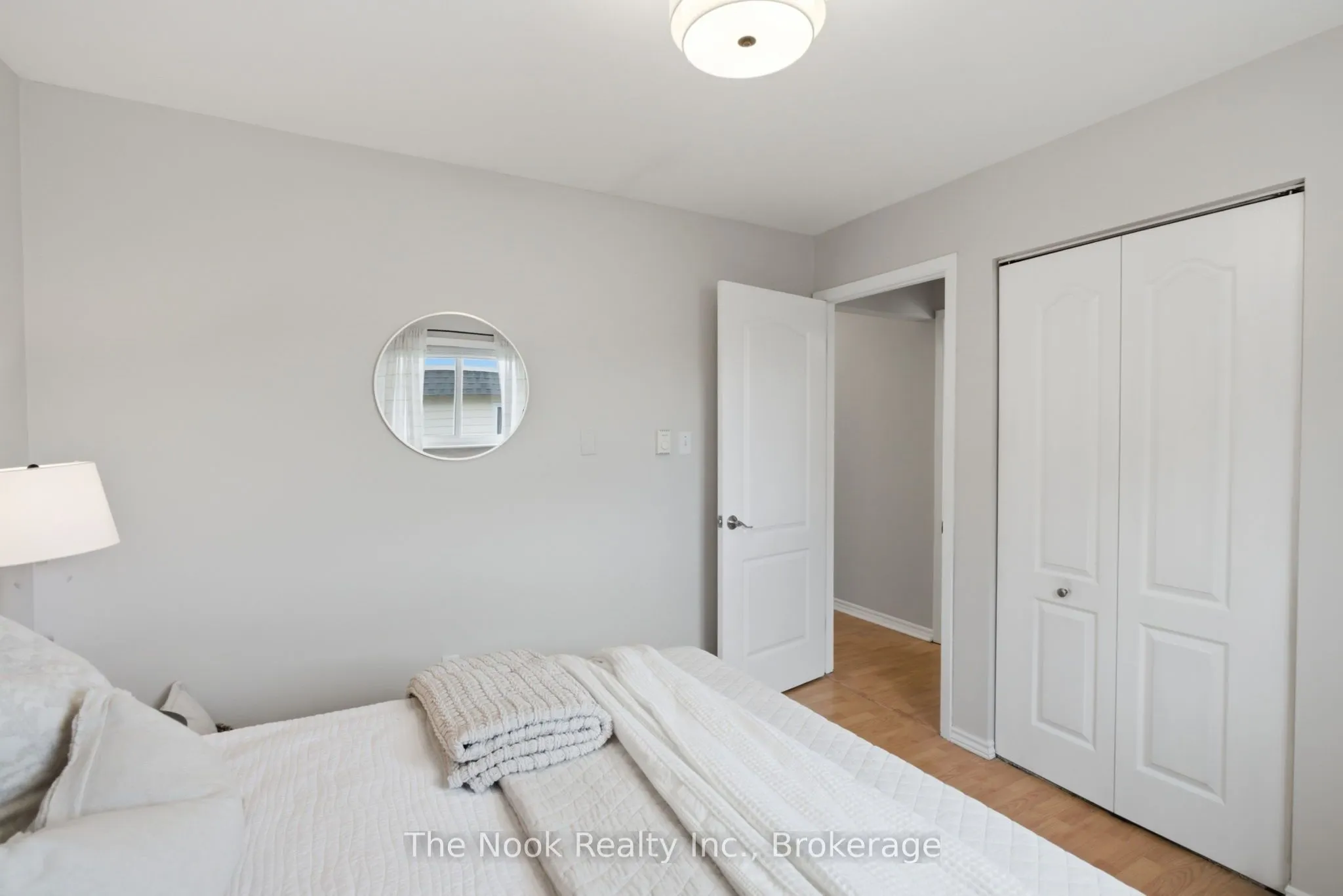 540 Mary Street E #1-3