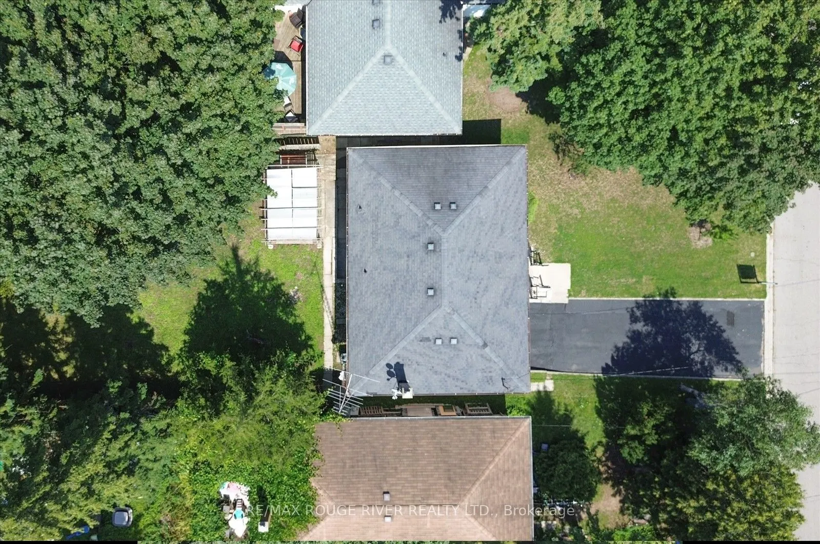 30 Scarboro Avenue
