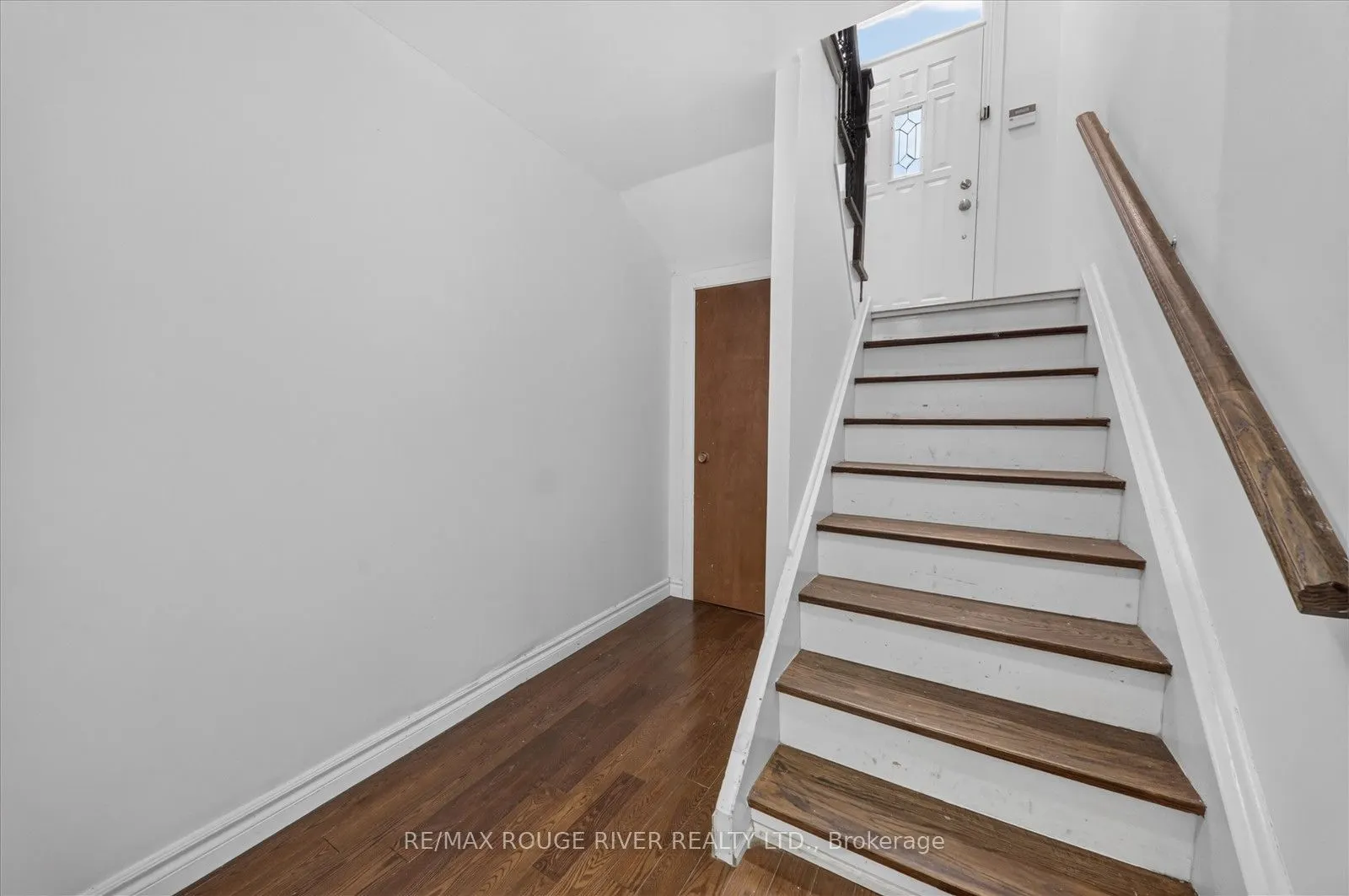 30 Scarboro Avenue
