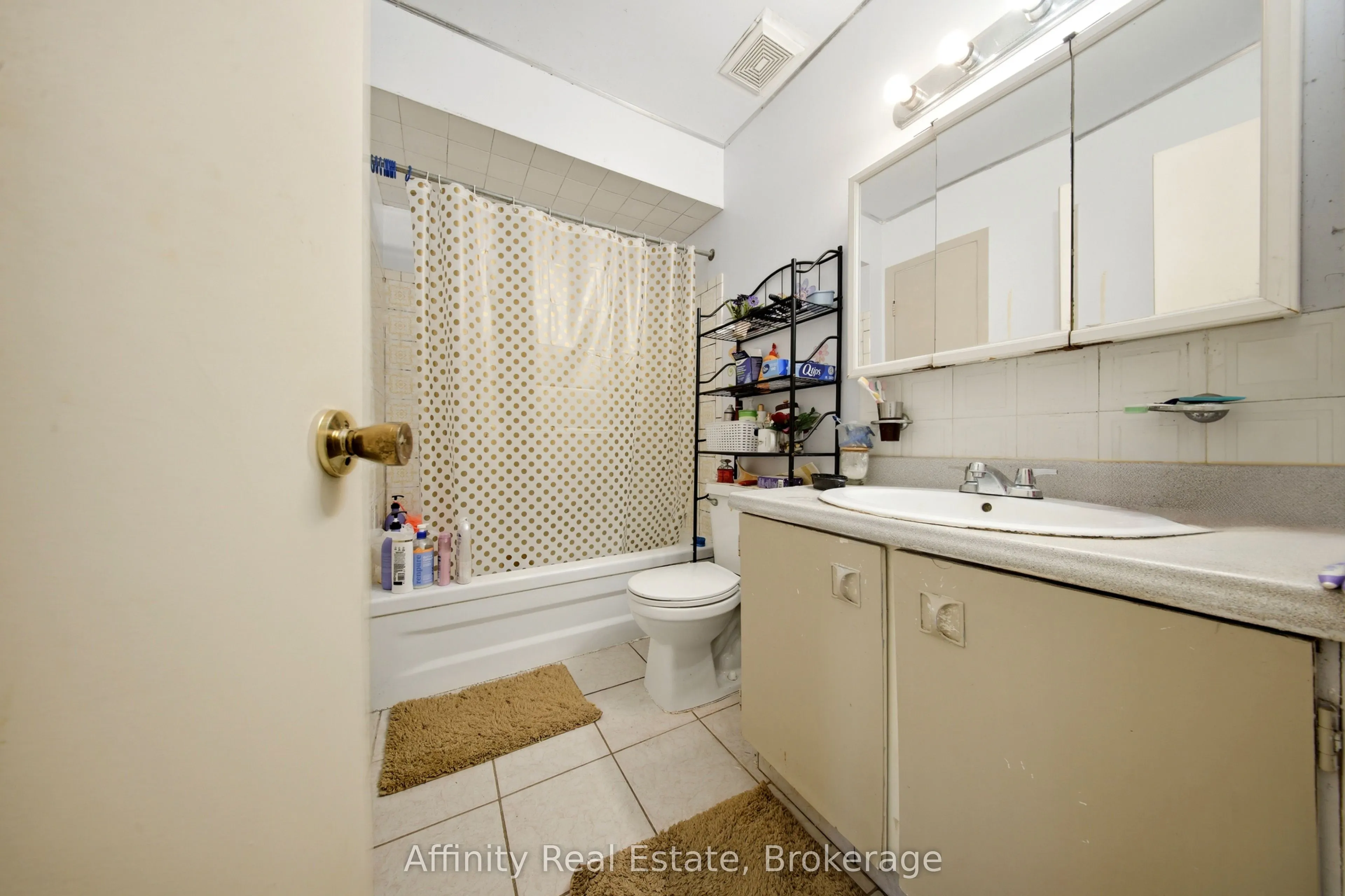 275 Manse Road #8