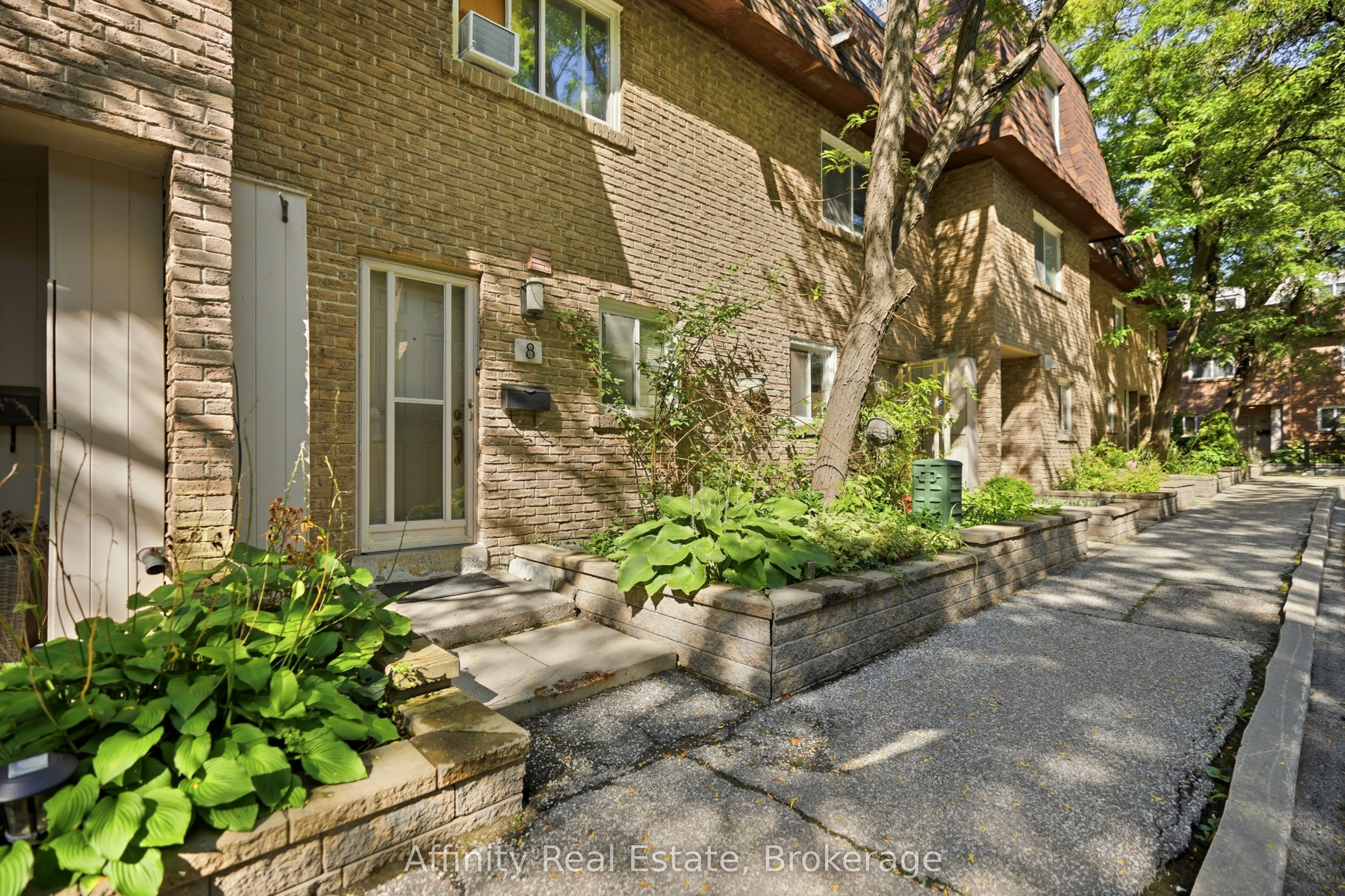 275 Manse Road #8