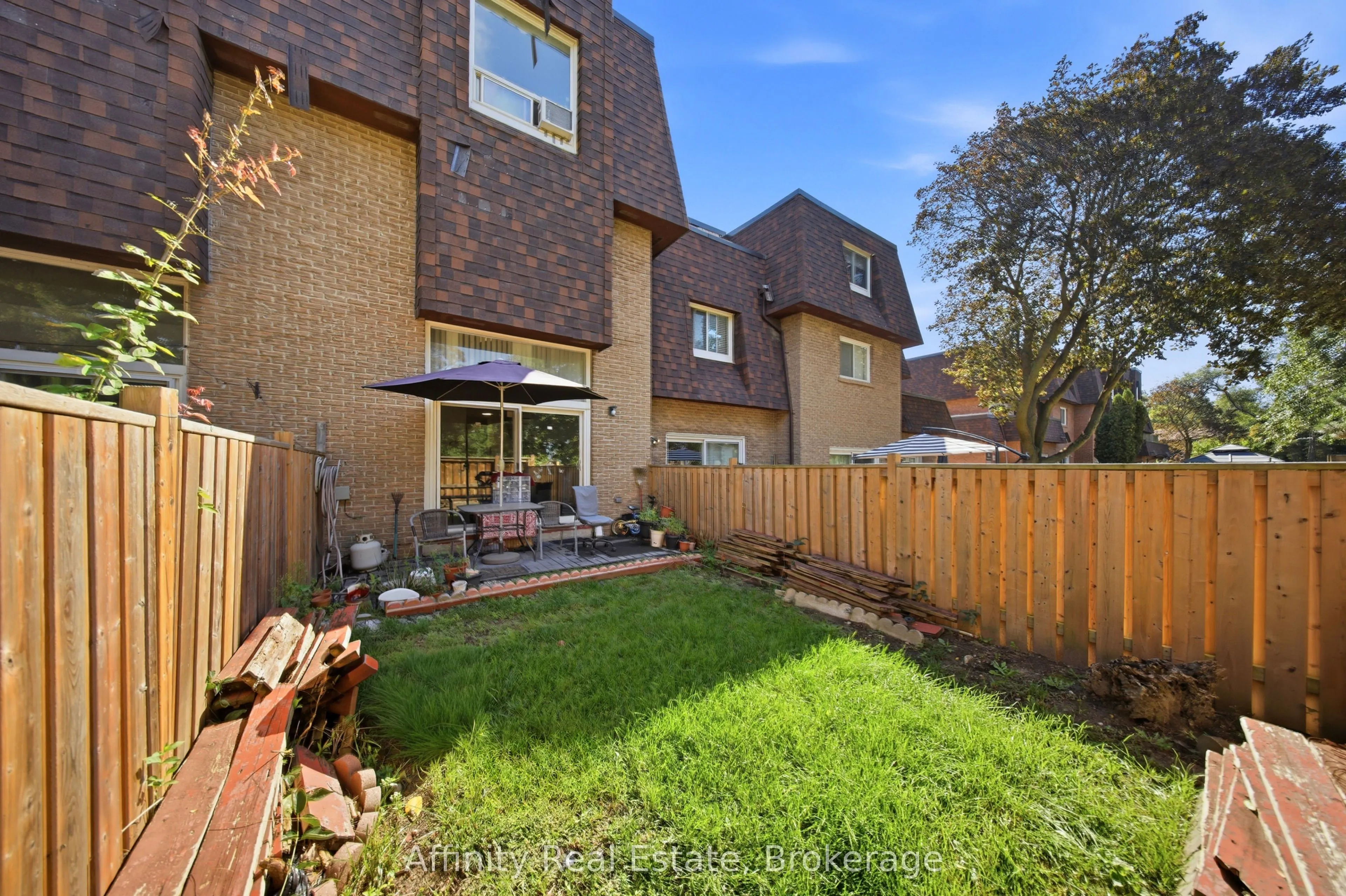 275 Manse Road #8
