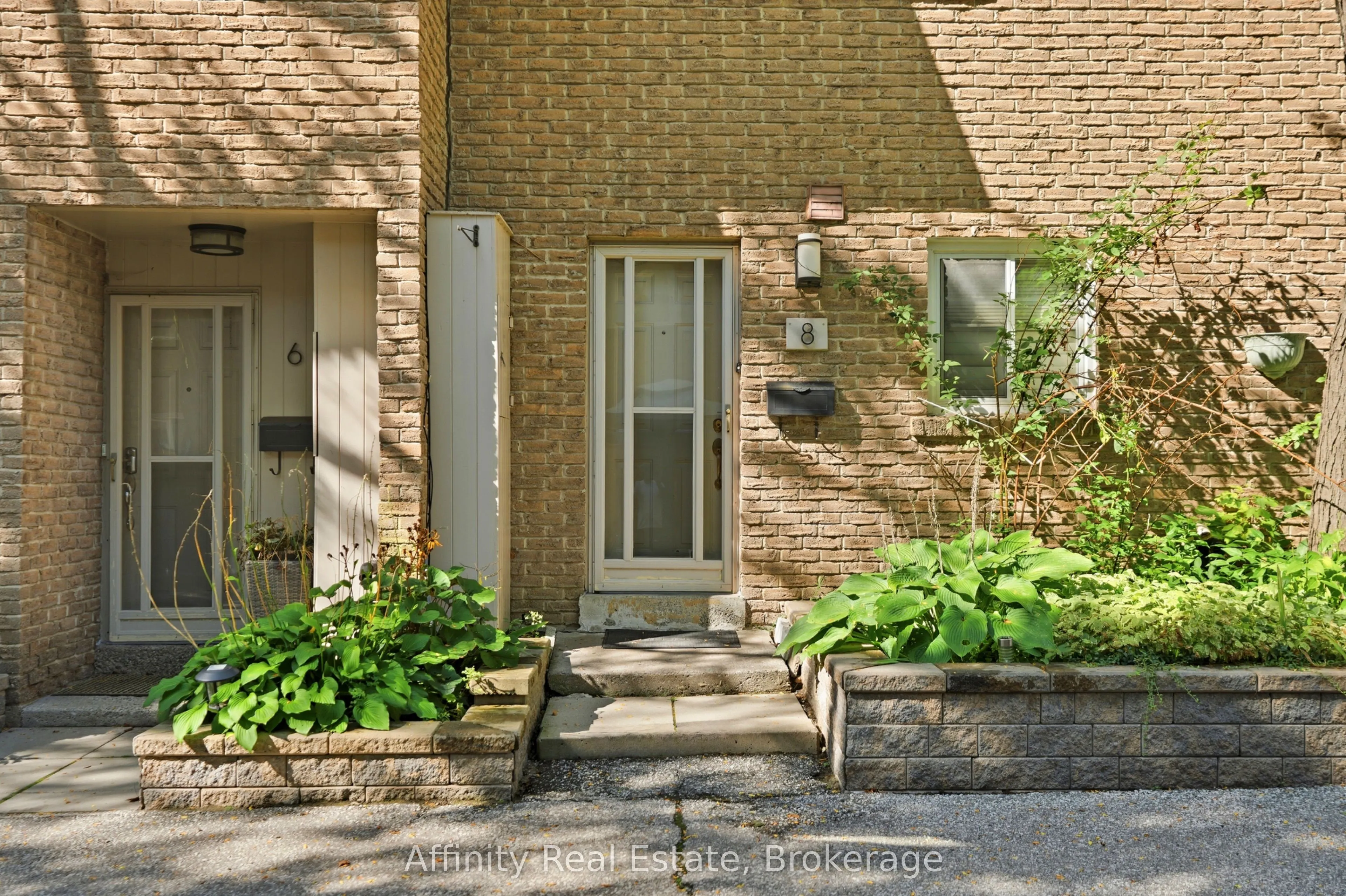 275 Manse Road #8