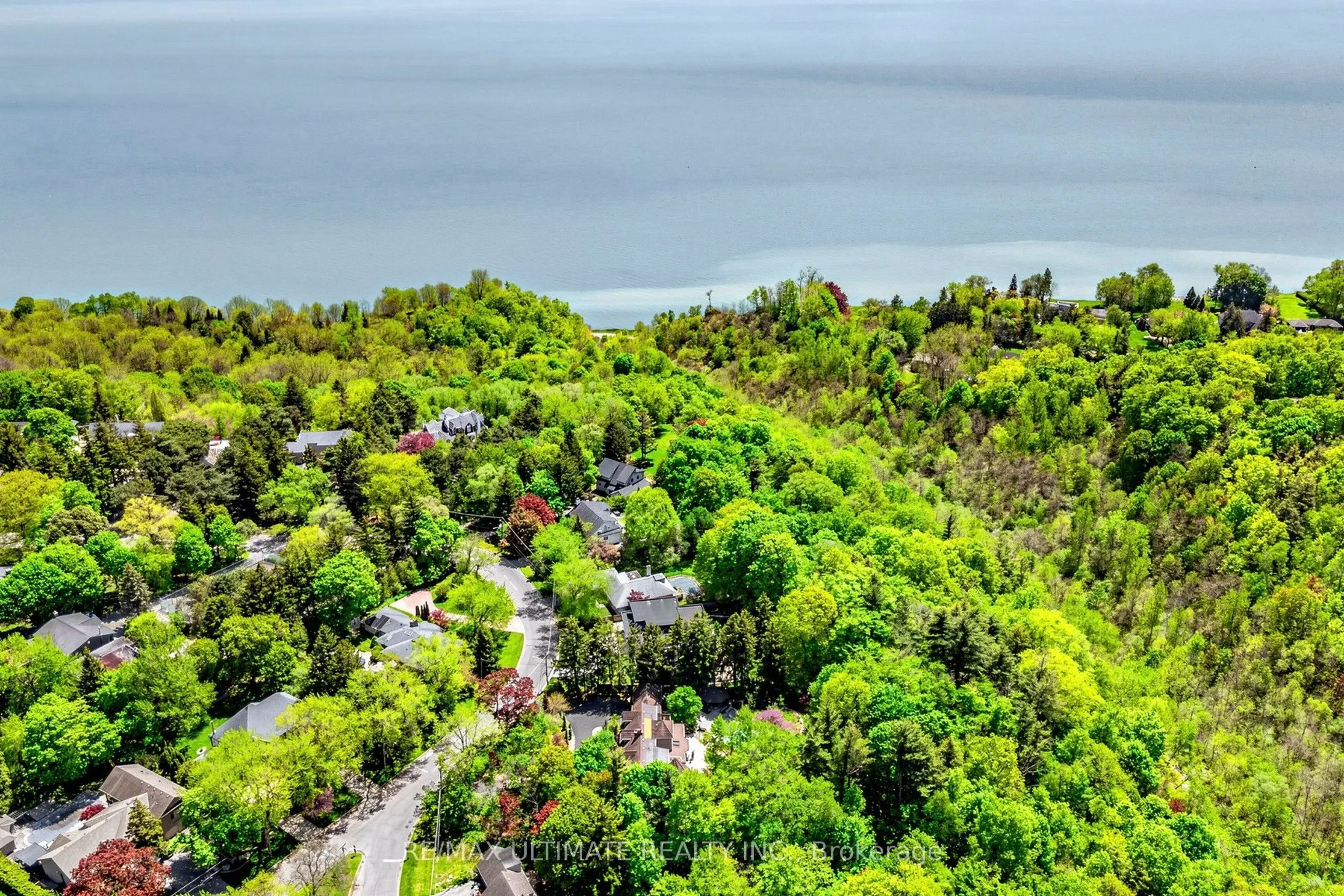 25 Bellehaven Crescent