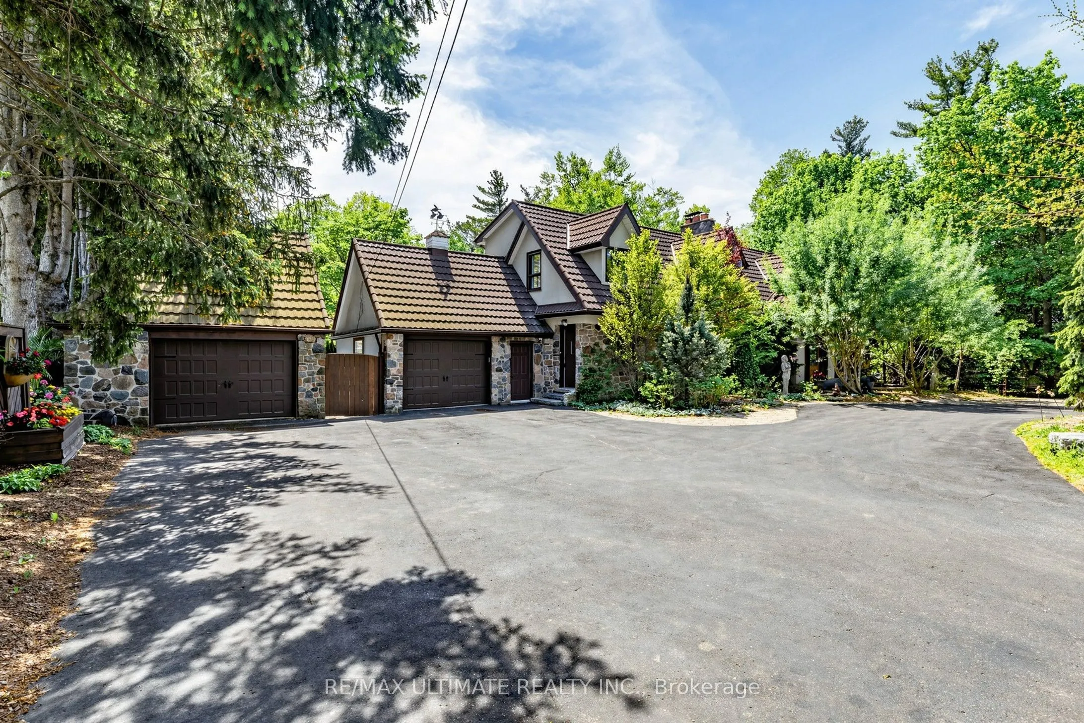 25 Bellehaven Crescent