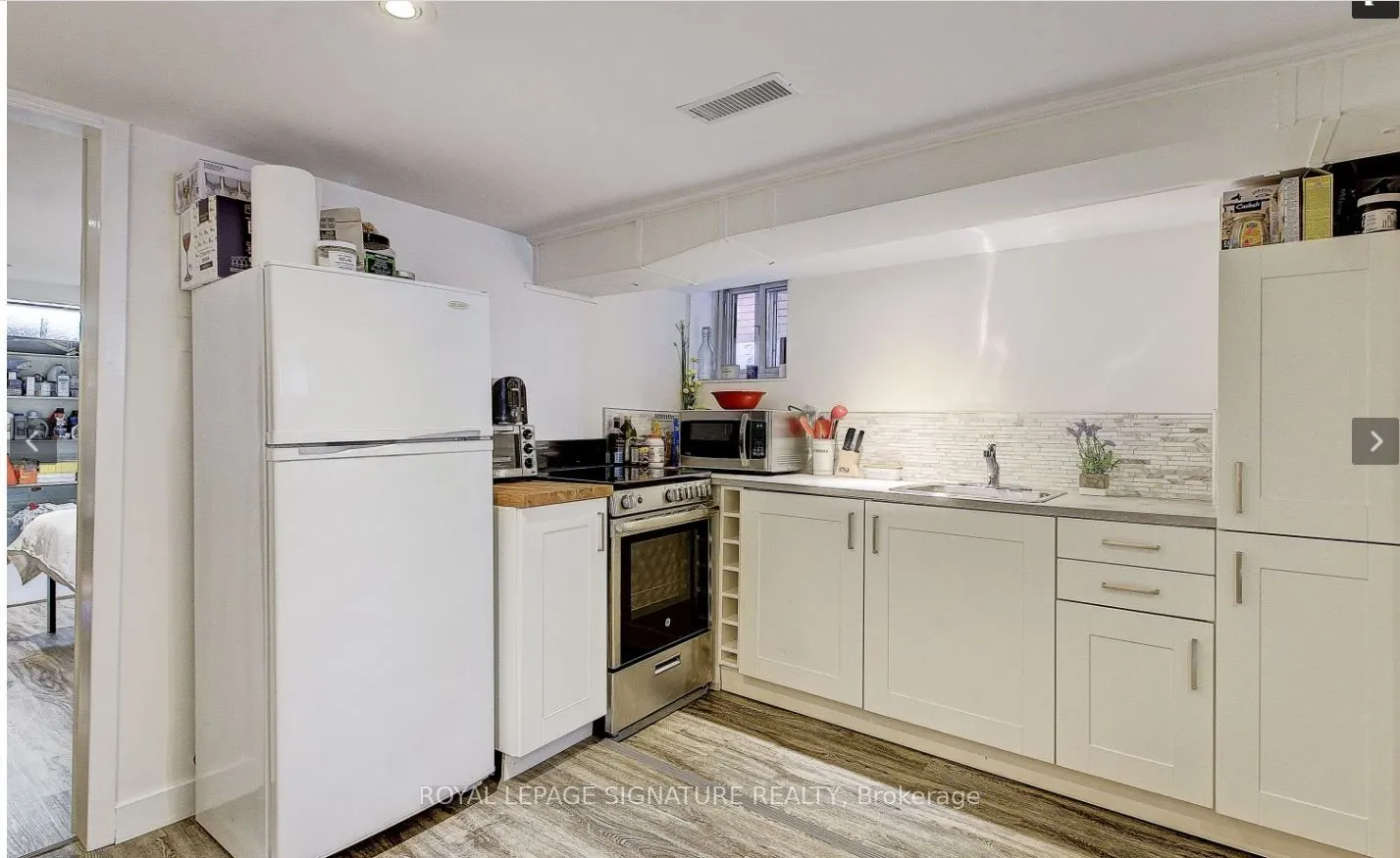 216 Milverton Boulevard #Bsmt