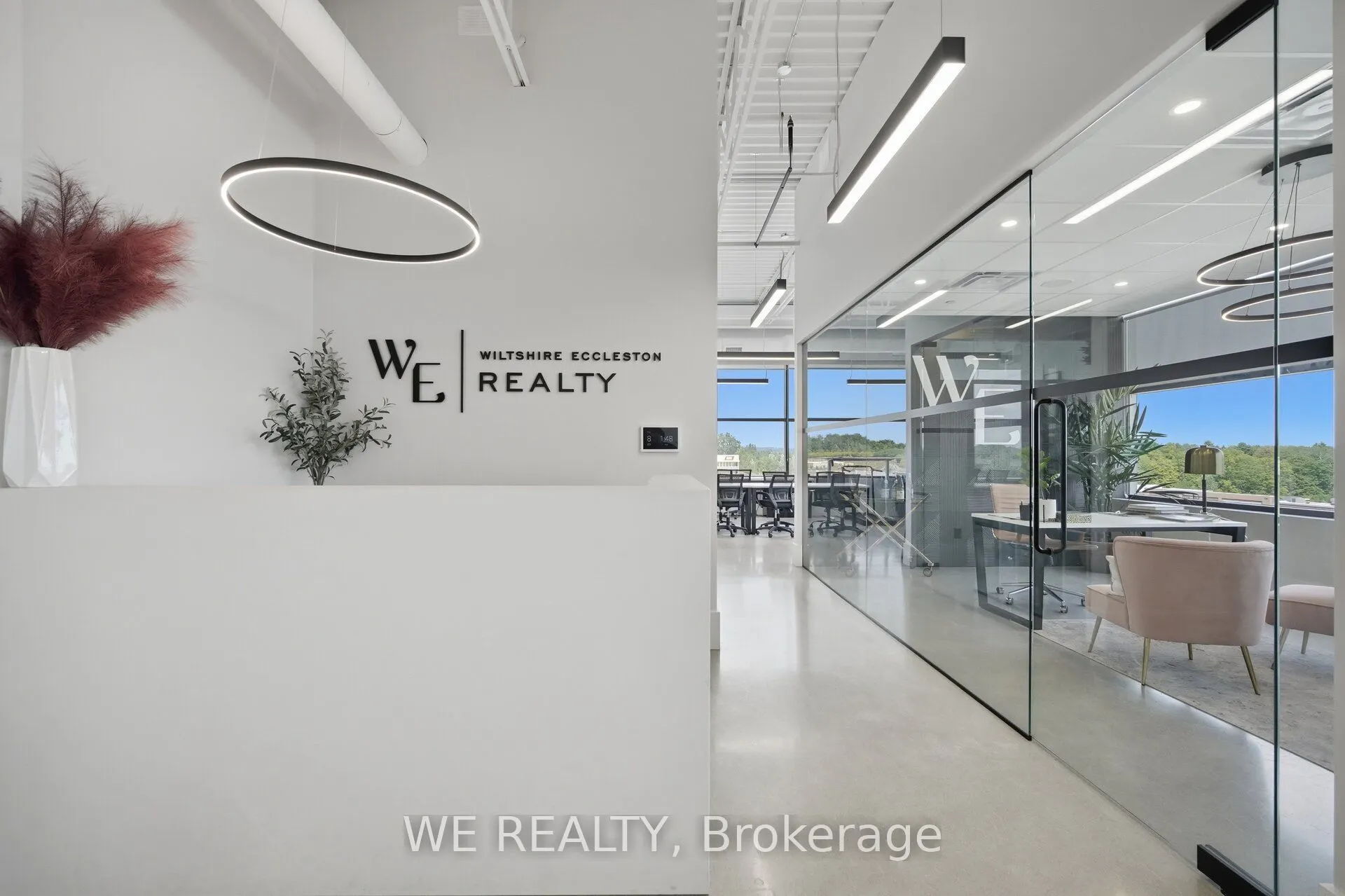 300 Rossland Road E #409