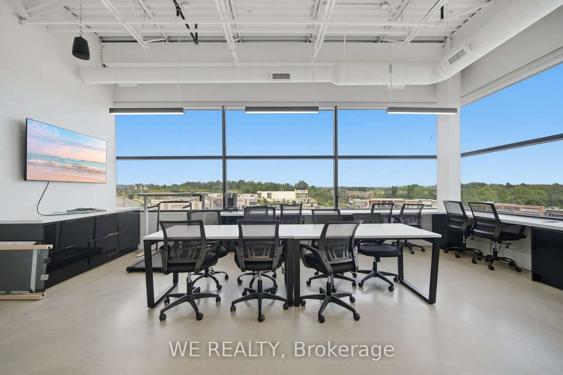 300 Rossland Road E #409