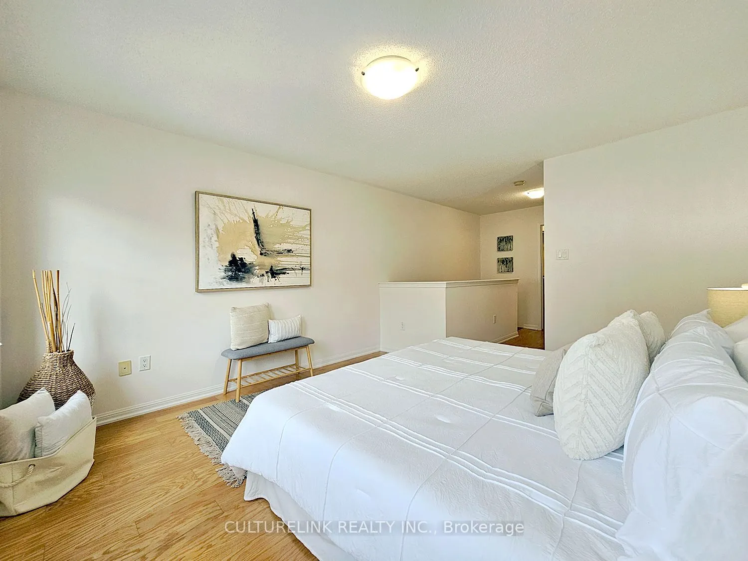 30 Mendelssohn Street #12