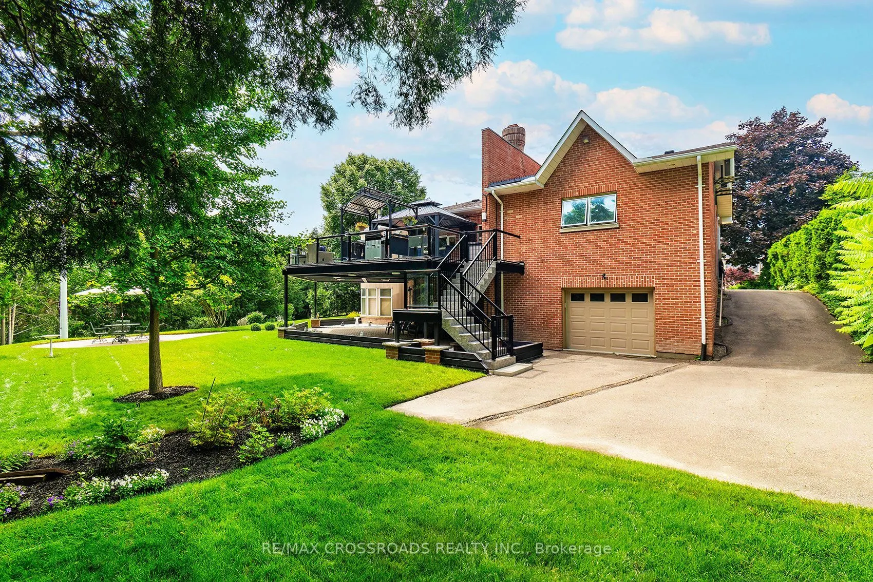 127 Taylorwood Court