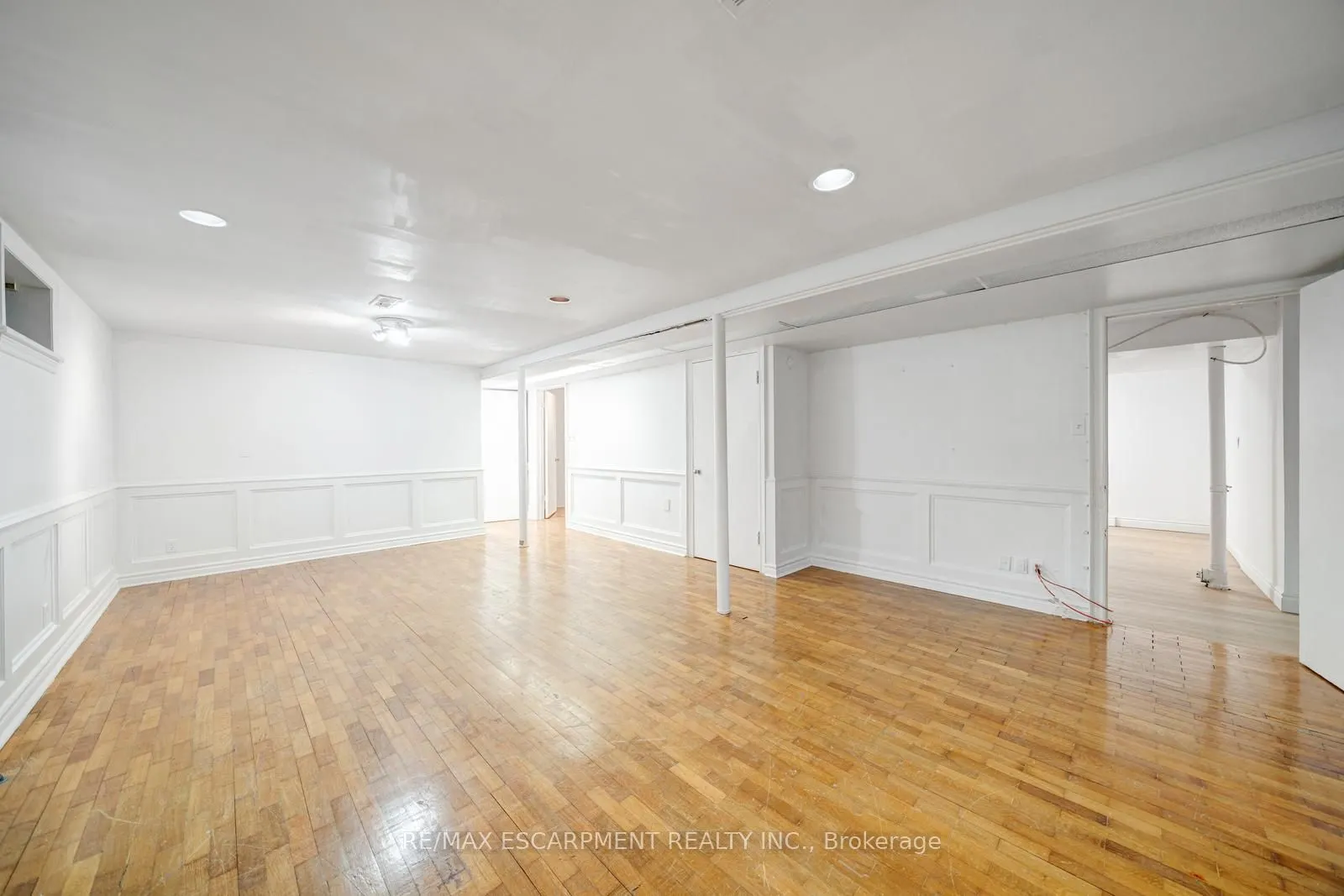 2081 Lynn Heights Drive