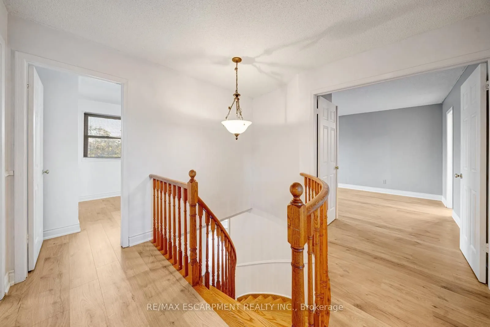 2081 Lynn Heights Drive