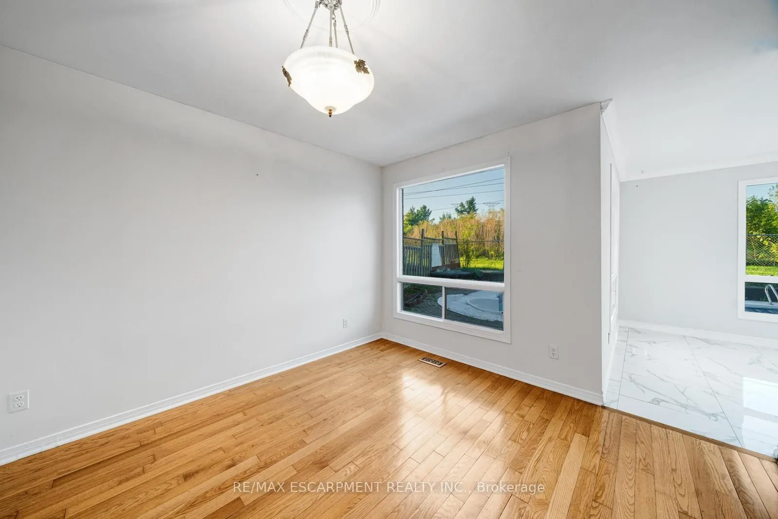 2081 Lynn Heights Drive