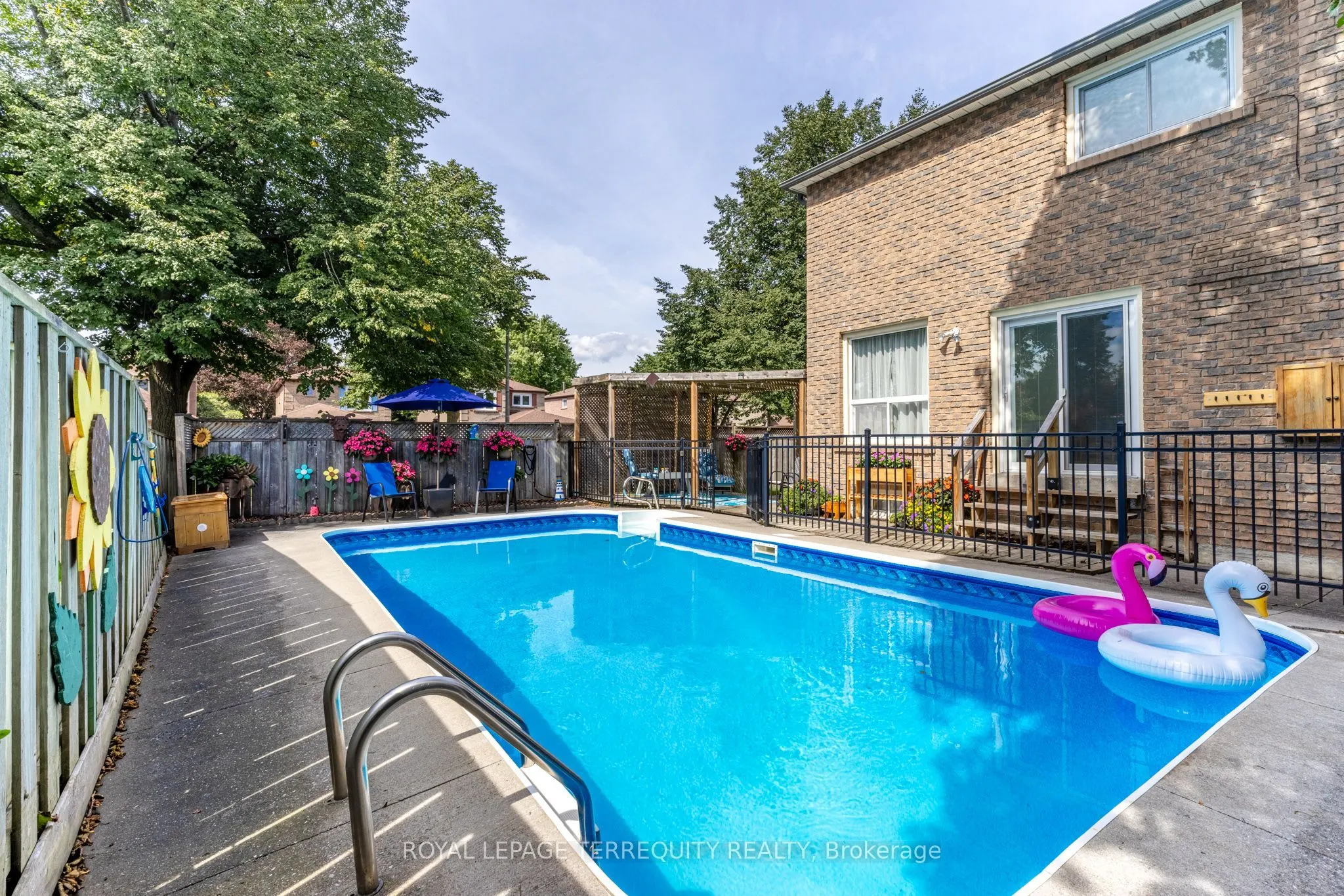 182 Chatfield Drive