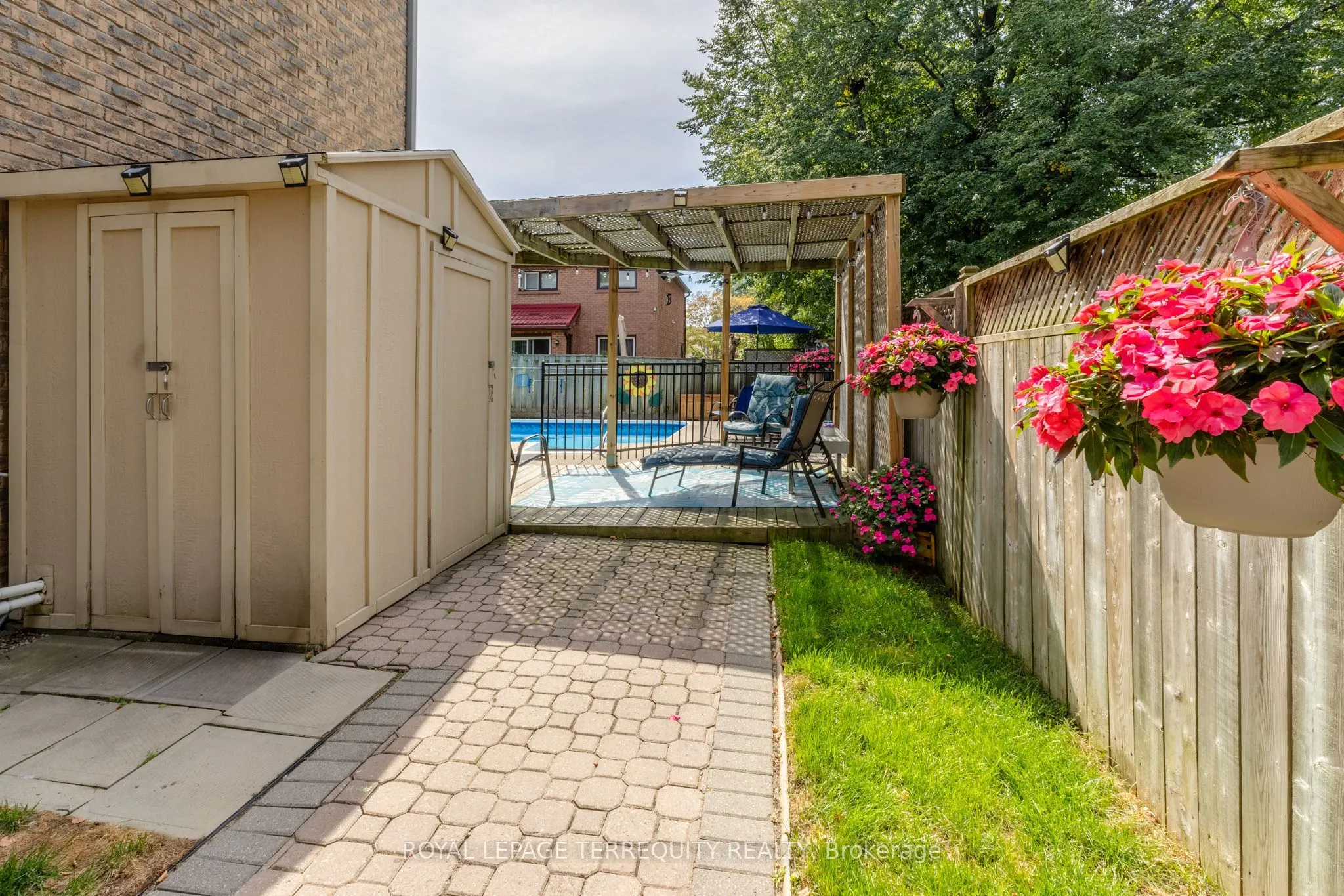 182 Chatfield Drive