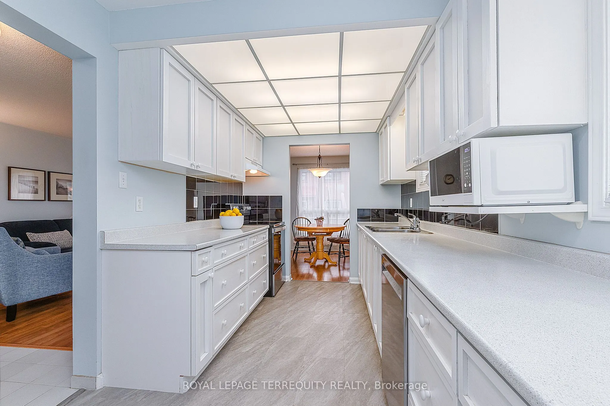 182 Chatfield Drive