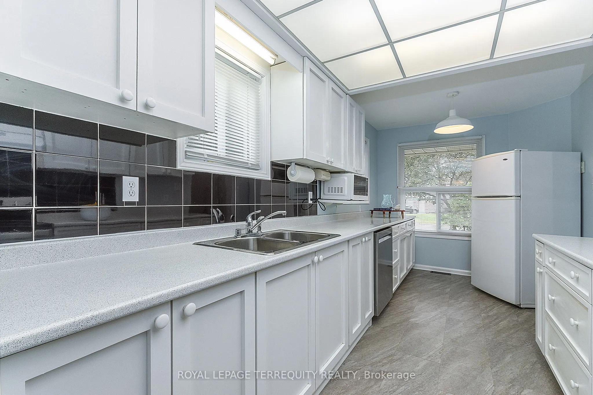 182 Chatfield Drive