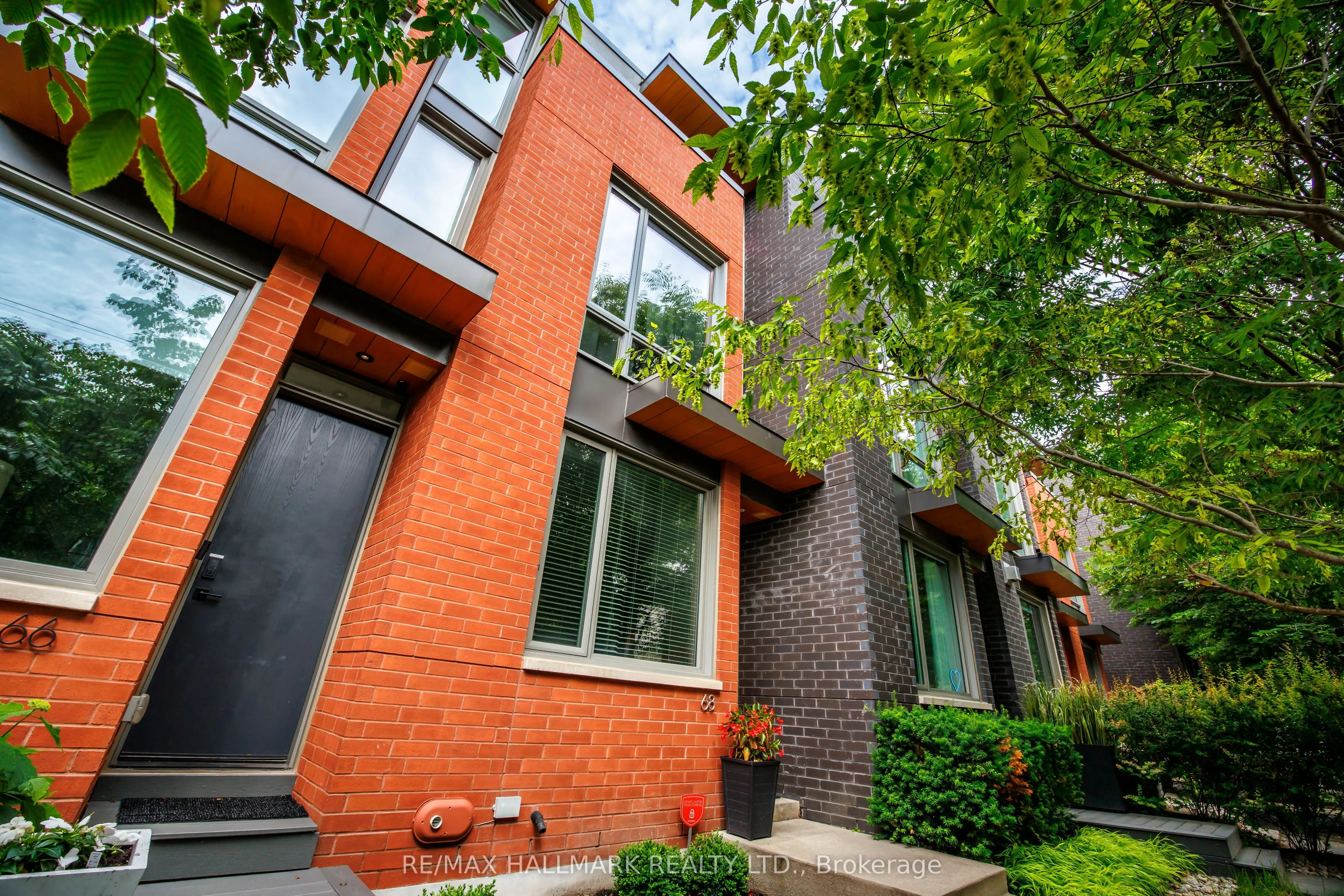 68 Boulton Avenue