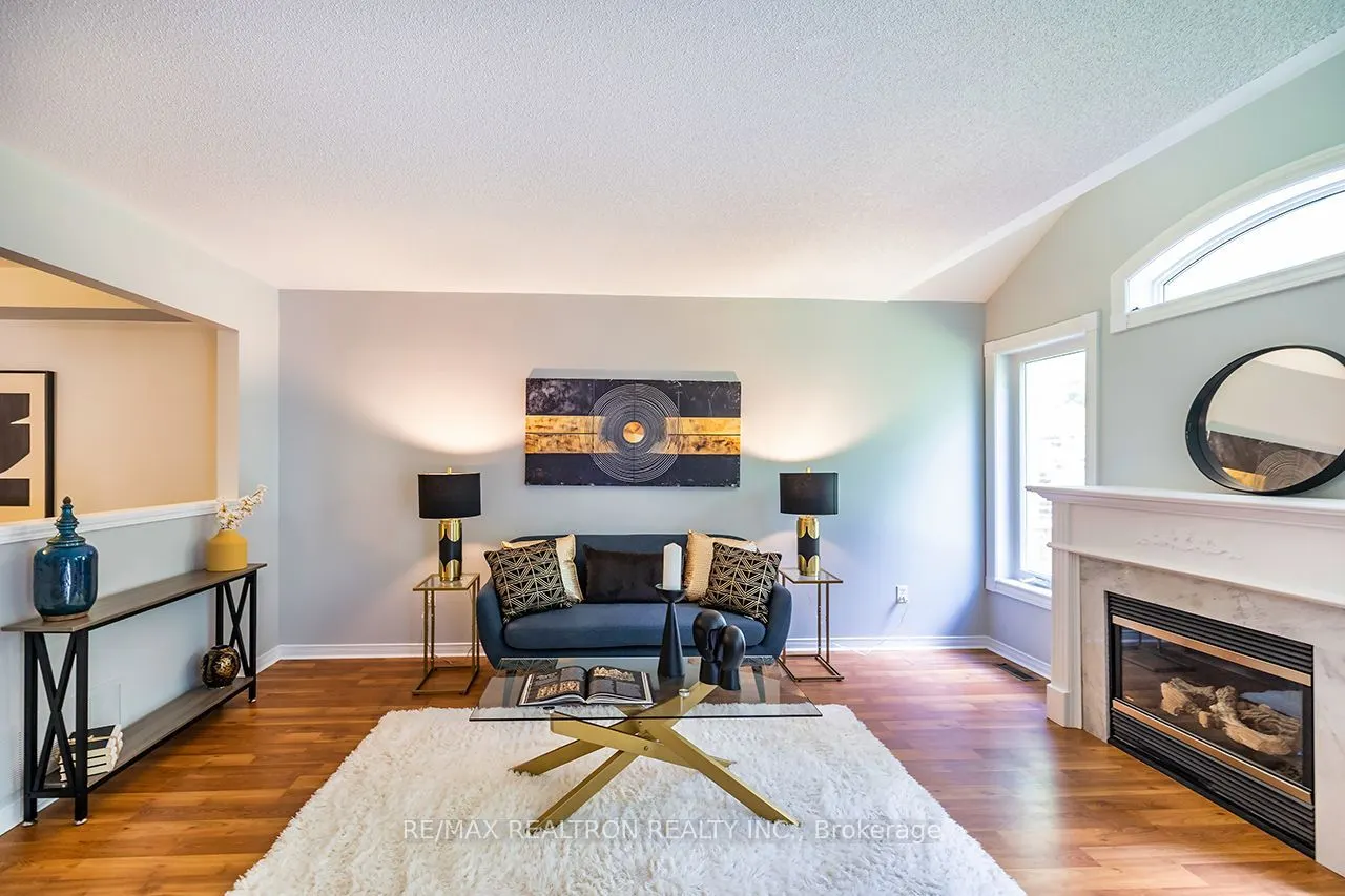 82 Beachgrove Crescent