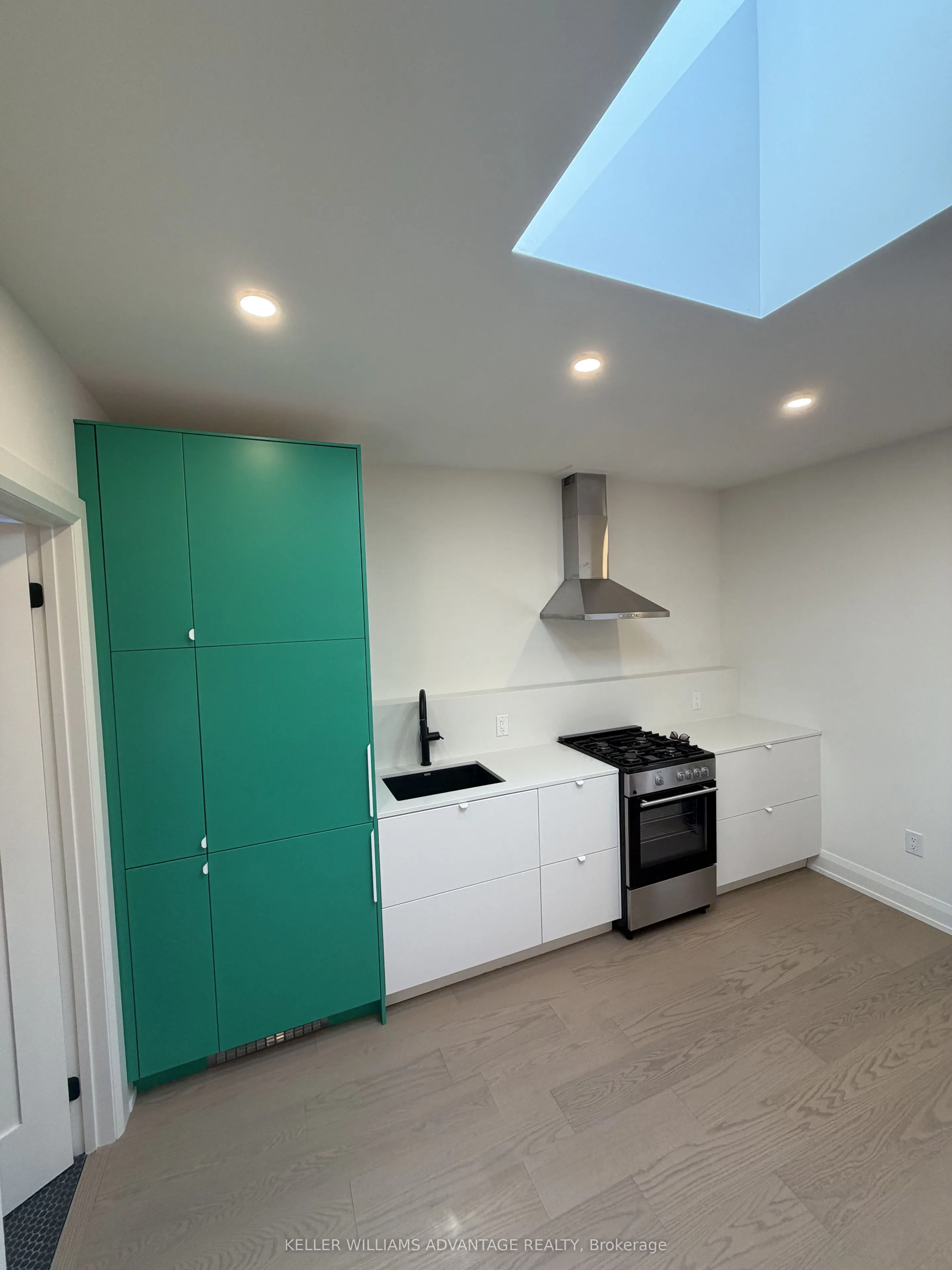 2034 Danforth Avenue #202