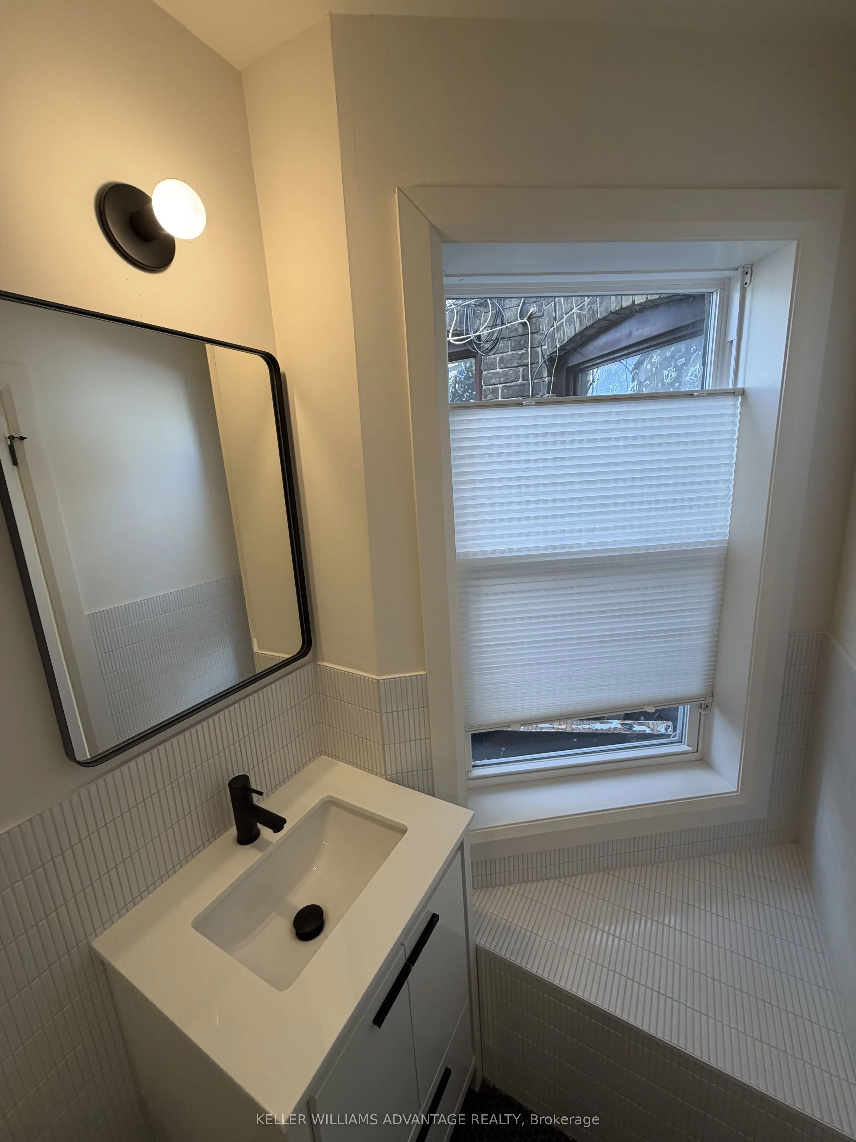 2034 Danforth Avenue #202