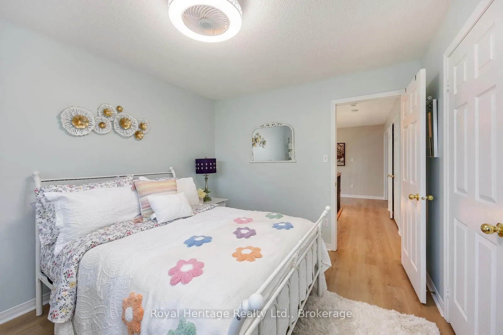 6 Goodall Crescent