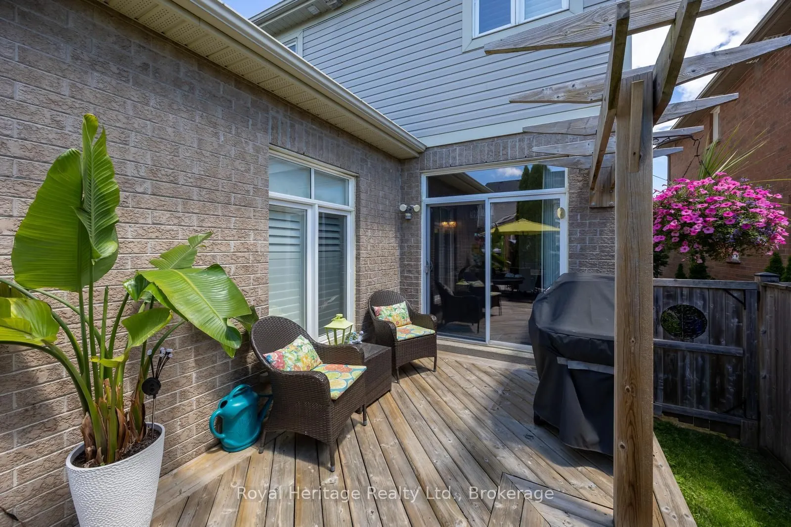 6 Goodall Crescent