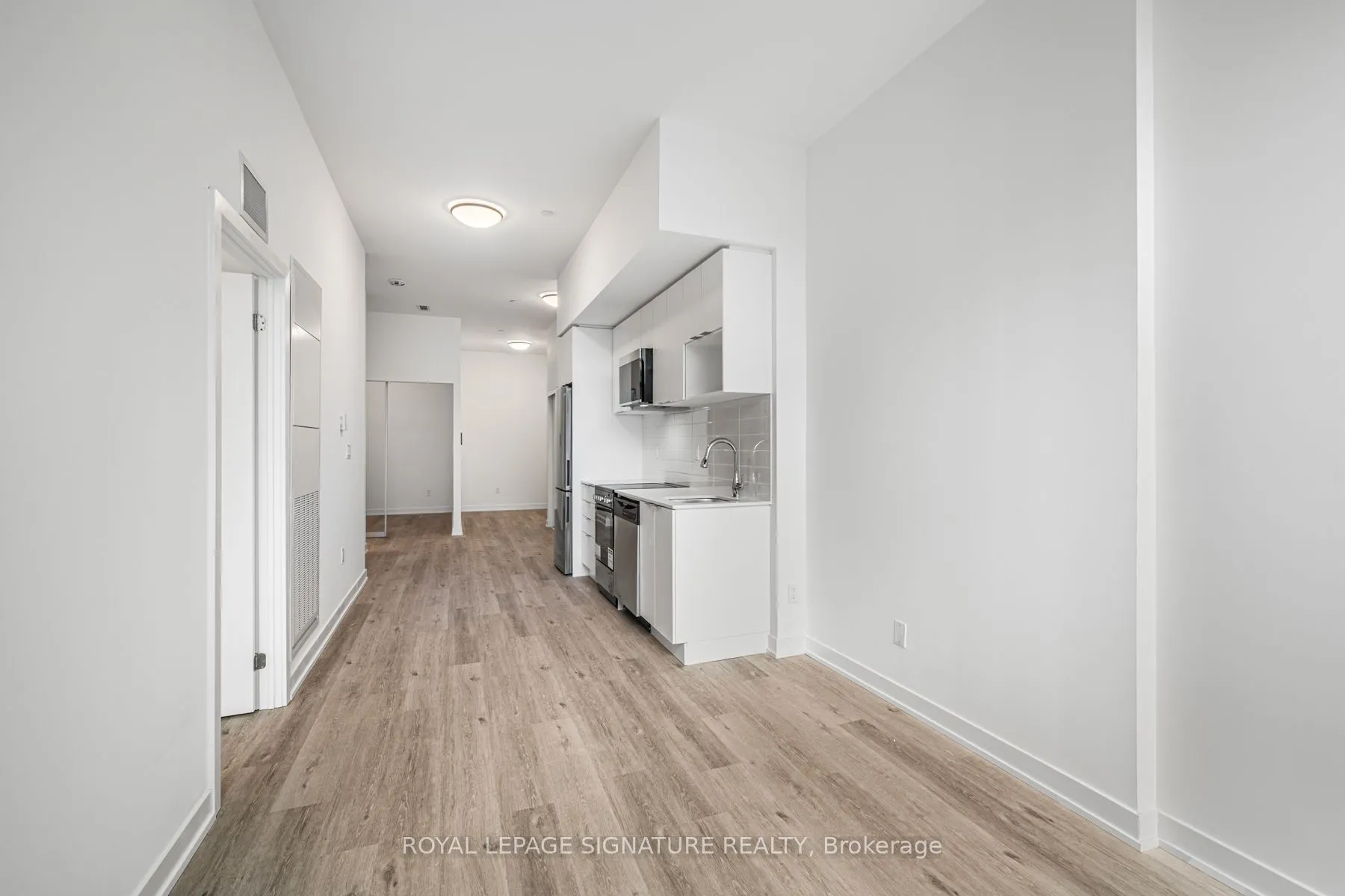 4569 Kingston Road #101