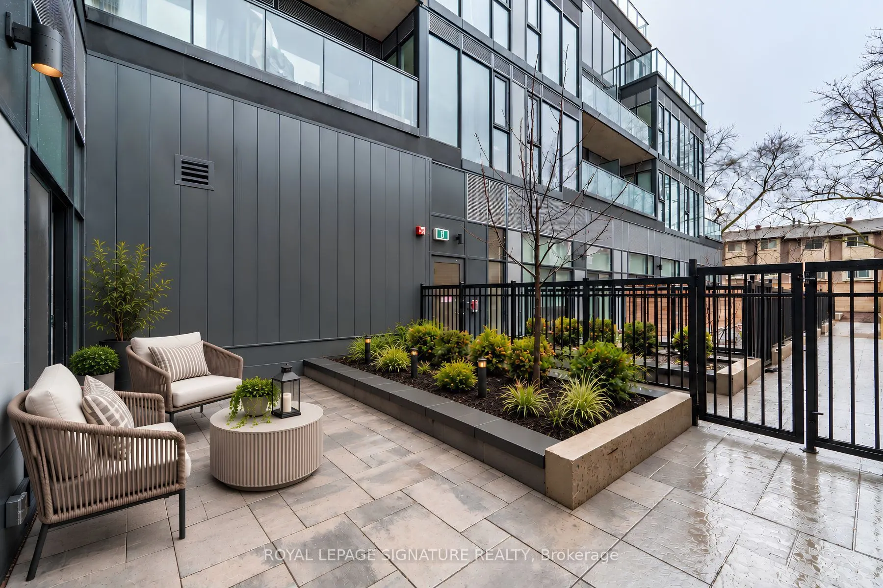 4569 Kingston Road #101