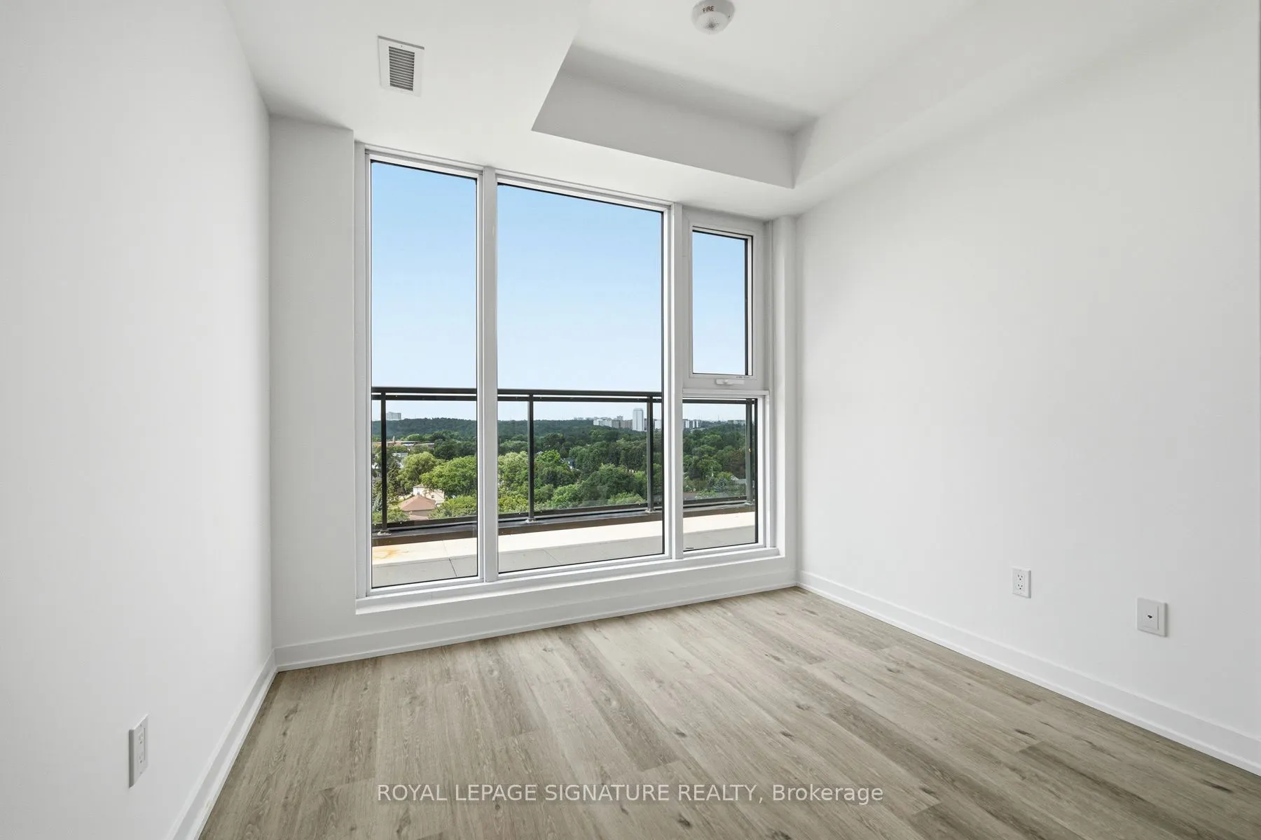 4569 Kingston Road #1103