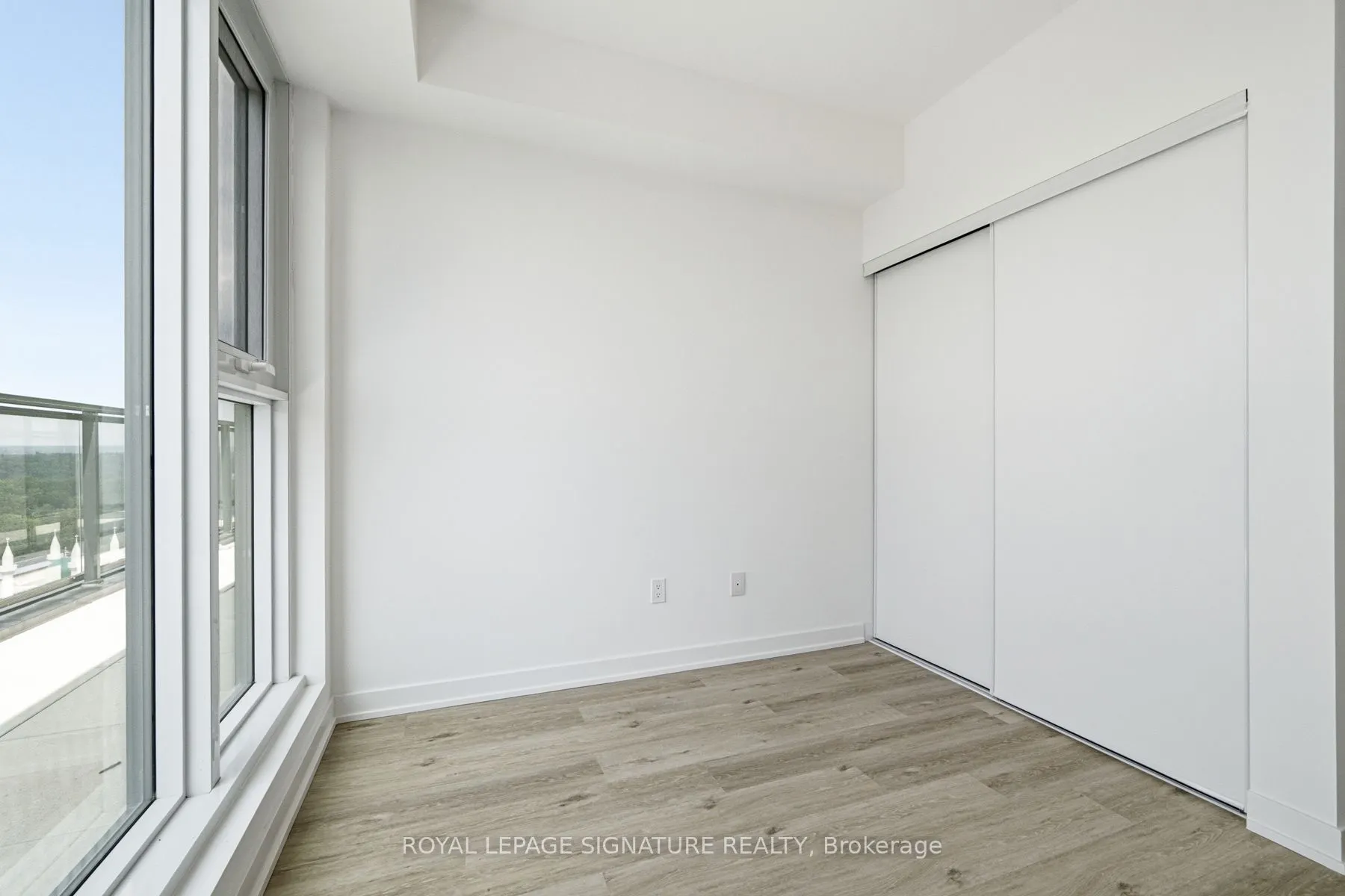 4569 Kingston Road #1103