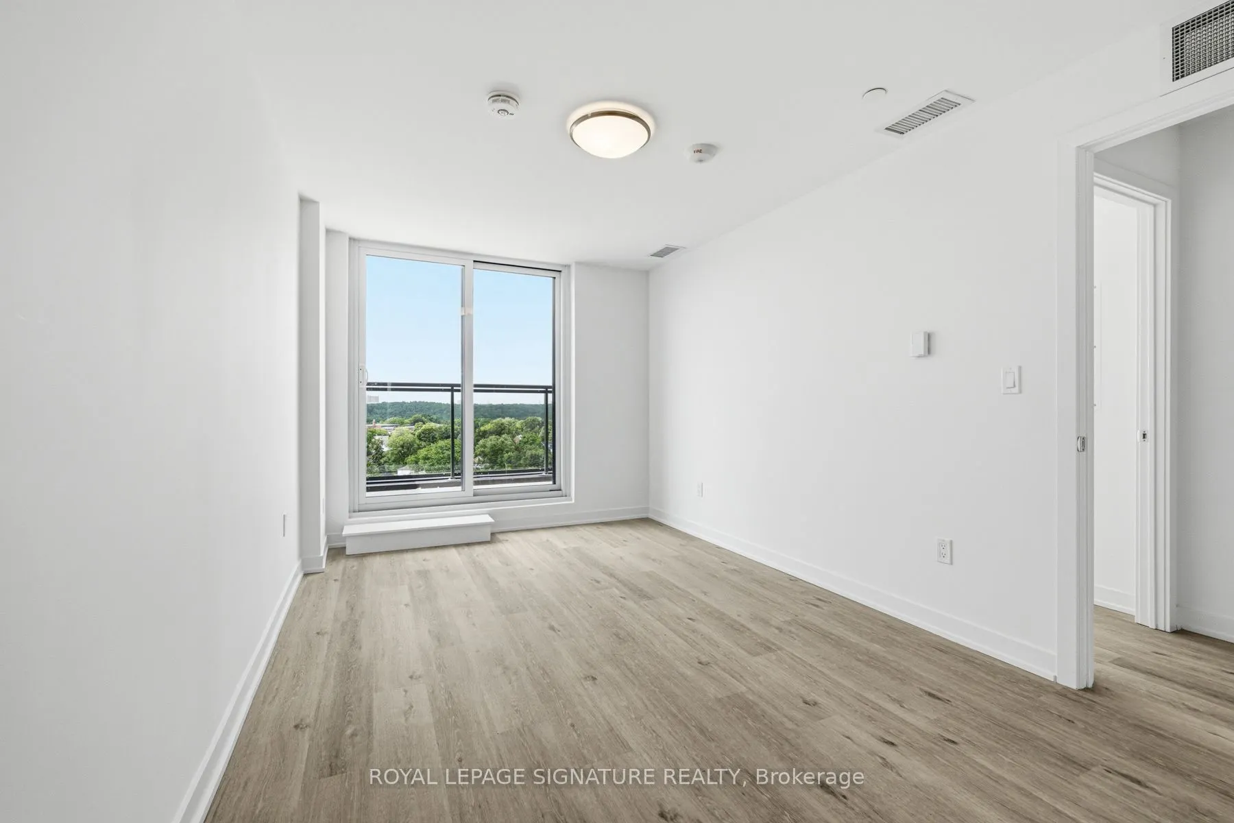 4569 Kingston Road #1103